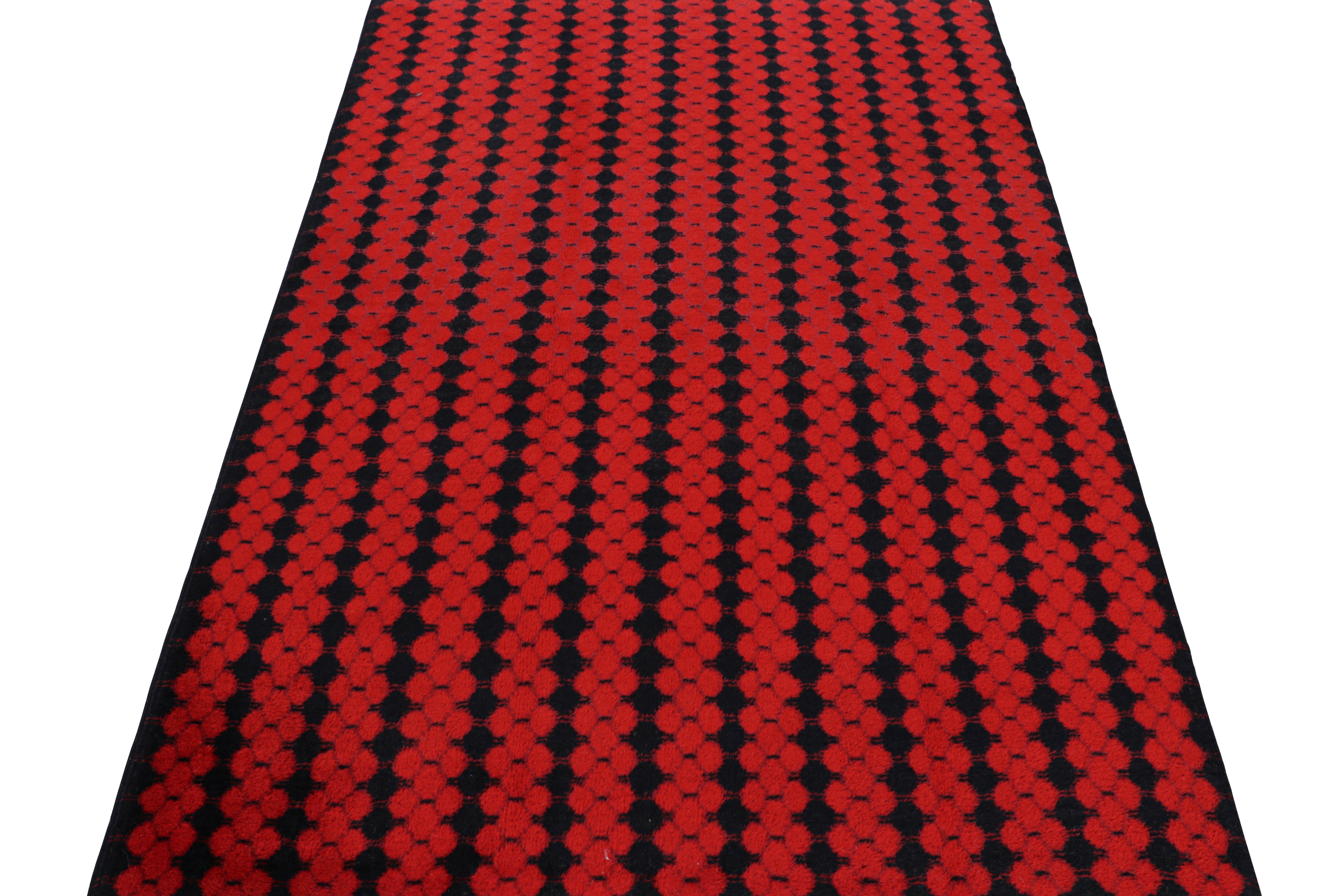Vintage Zeki Müren Rug with Red and Black Geometric Stripes from Rug & Kilim In Good Condition For Sale In Long Island City, NY