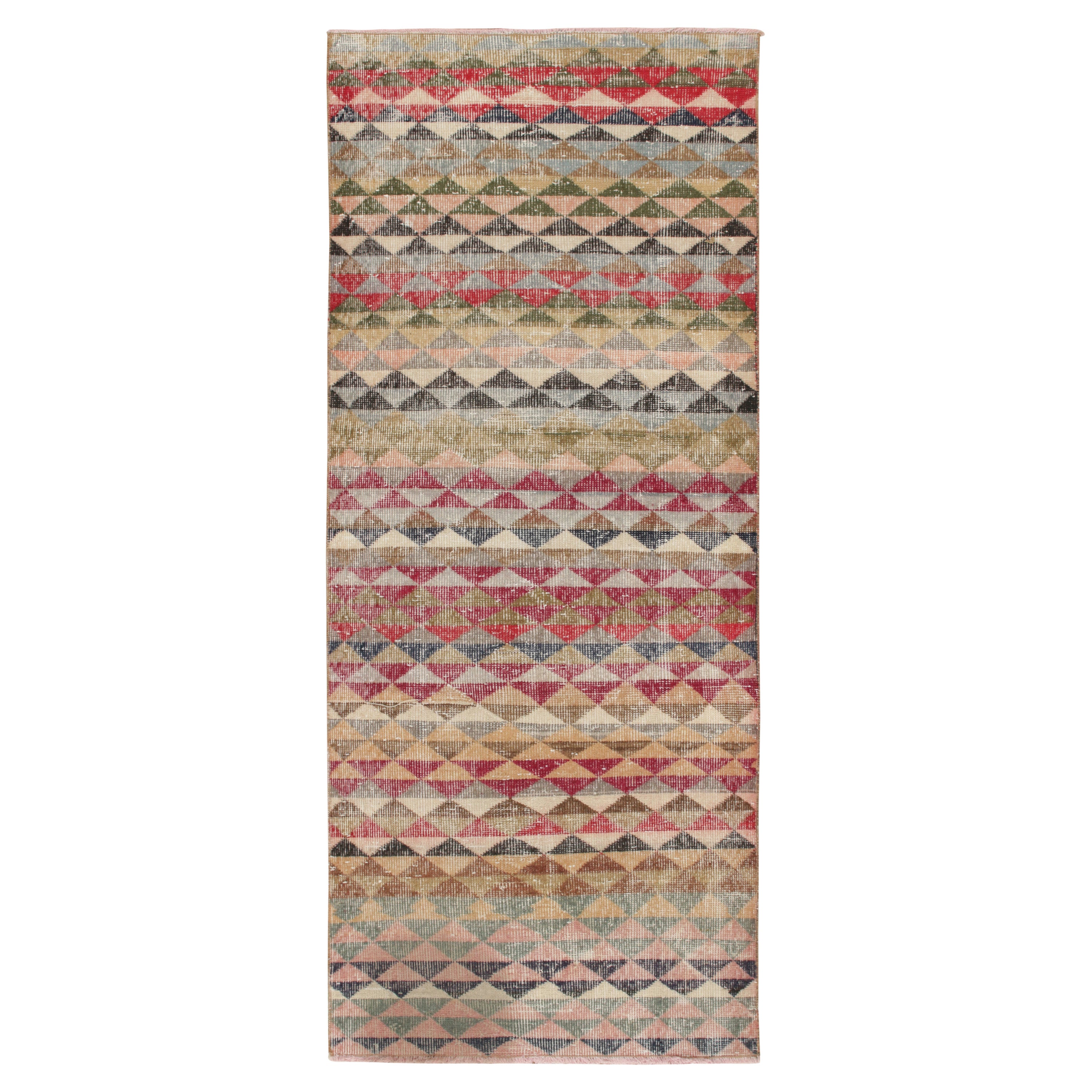 Vintage Zeki Müren Läufer in polychromem geometrischem Muster von Rug & Kilim