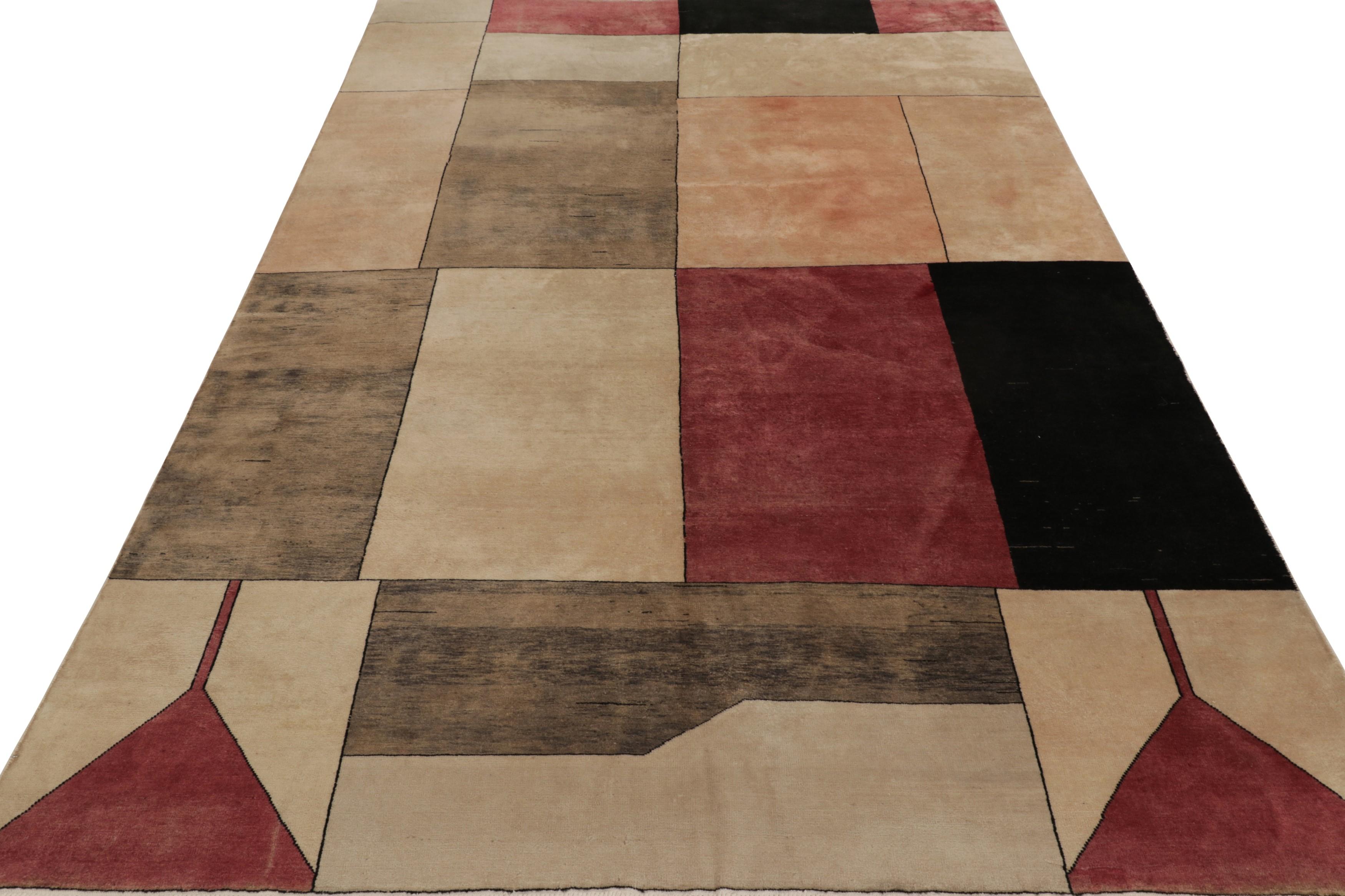 Hand-Knotted Vintage Zeki Müren Runner in Beige-Brown with Cubist Deco Patterns - Rug & Kilim For Sale