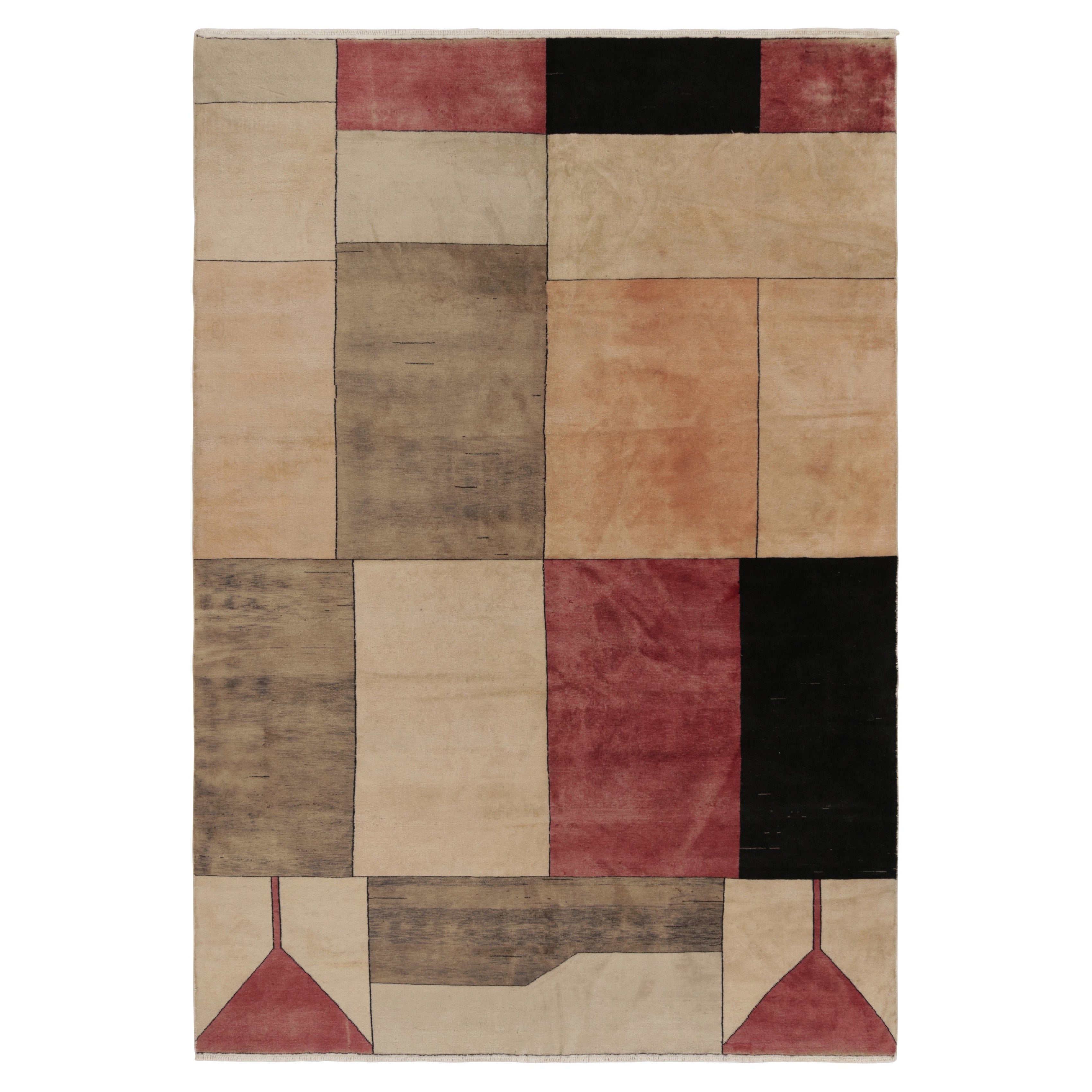 Vintage Zeki Müren Runner in Beige-Brown with Cubist Deco Patterns - Rug & Kilim For Sale