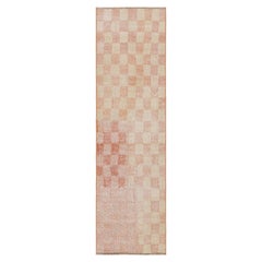 Vintage Zeki Müren Läufer in Beige und Rosa mit kubistischen Mustern, von Rug & Kilim