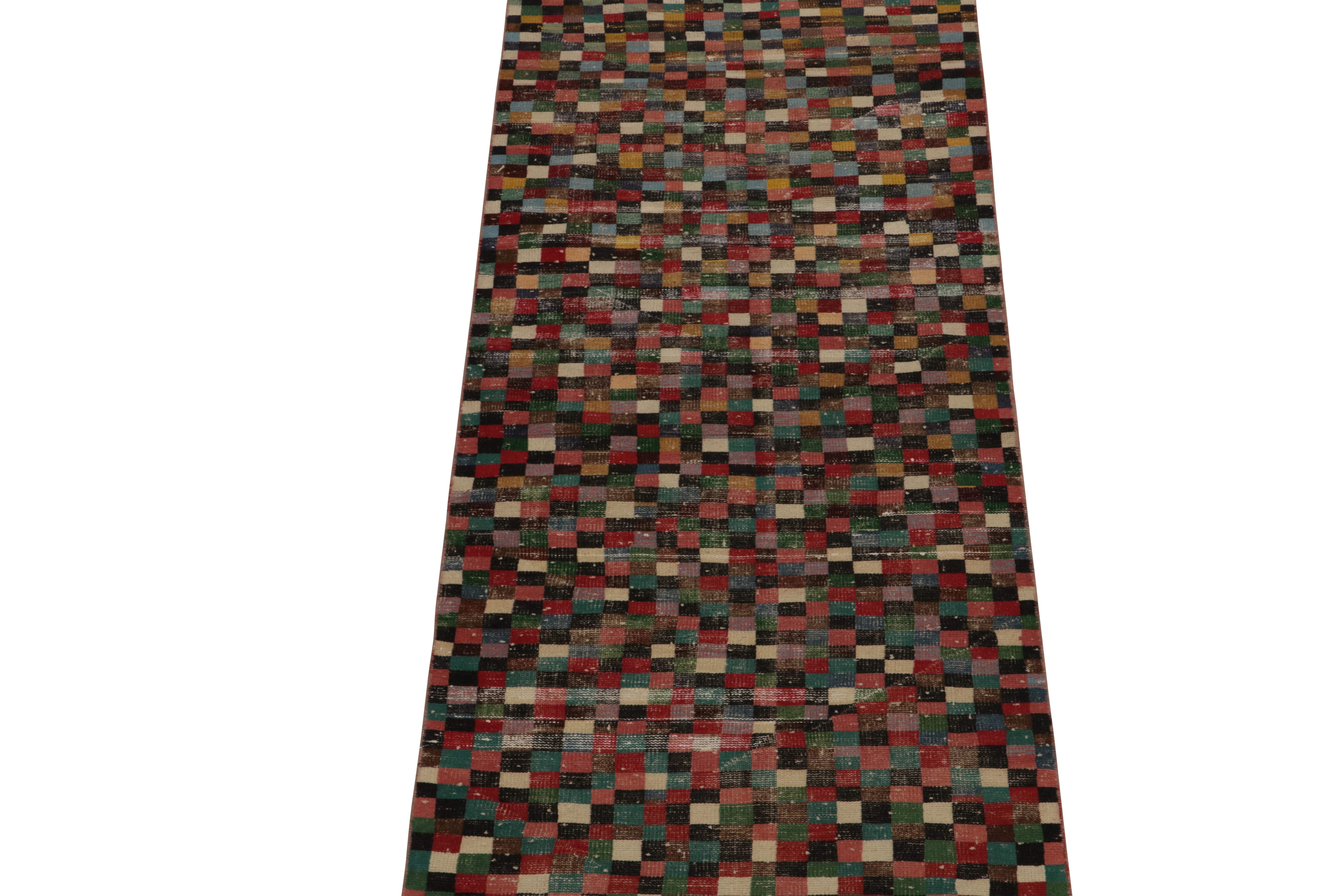 This vintage 3x7 runner is a new addition to Rug & Kilim’s commemorative Mid-Century Pasha Collection. This line is a commemoration of rare curations we believe to hail from mid-century Turkish designer Zeki Müren.

Further on the design:

This