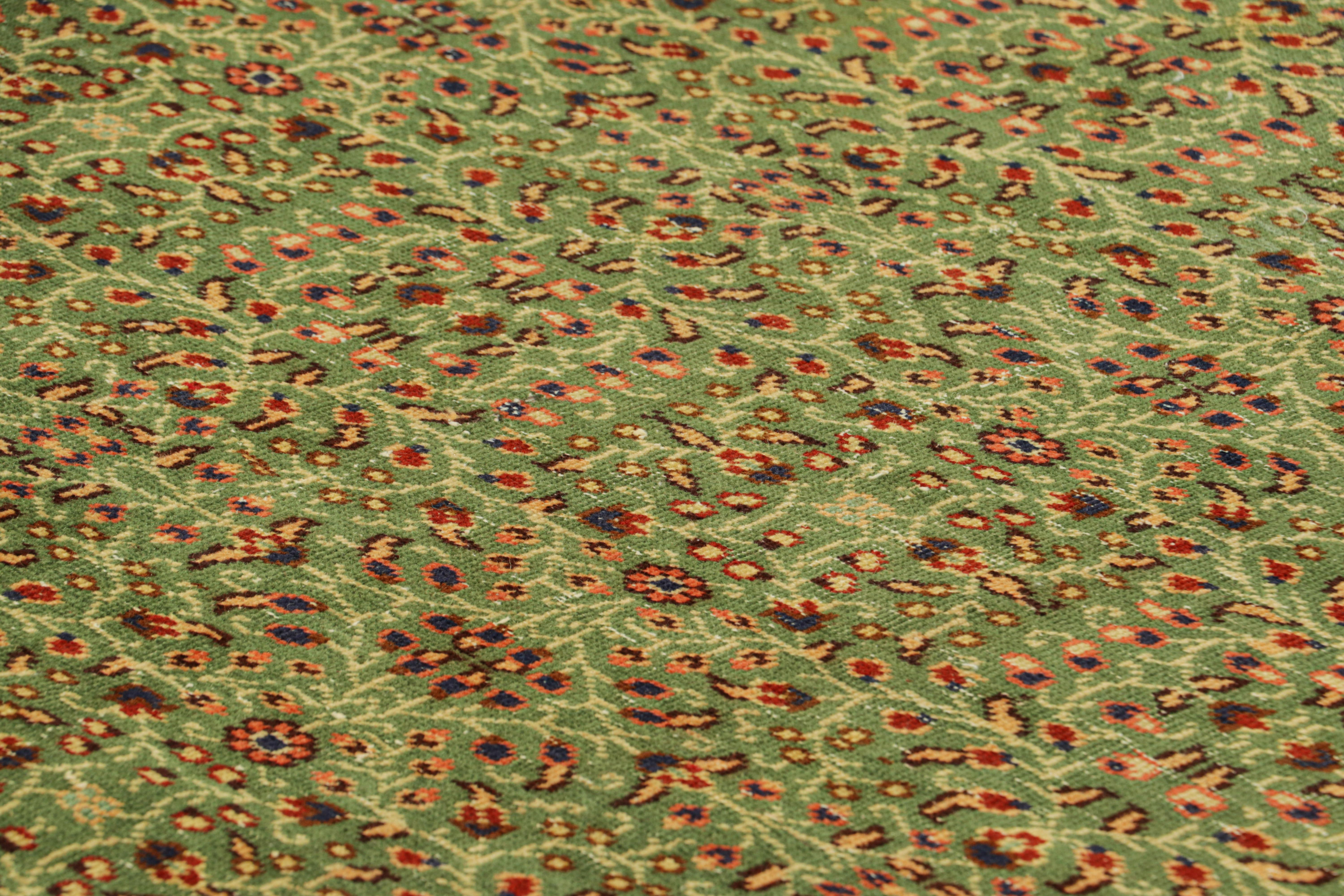 Dieser 7x9 große, handgeknüpfte Wollteppich aus der Türkei (ca. 1960-1970) von Zeki Müren ist eine einzigartige Ergänzung der Rug & Kilim Collection'S mit seinen floralen Mustern auf dem Feld. 

Über das Design: 

Bewunderer des Handwerks werden