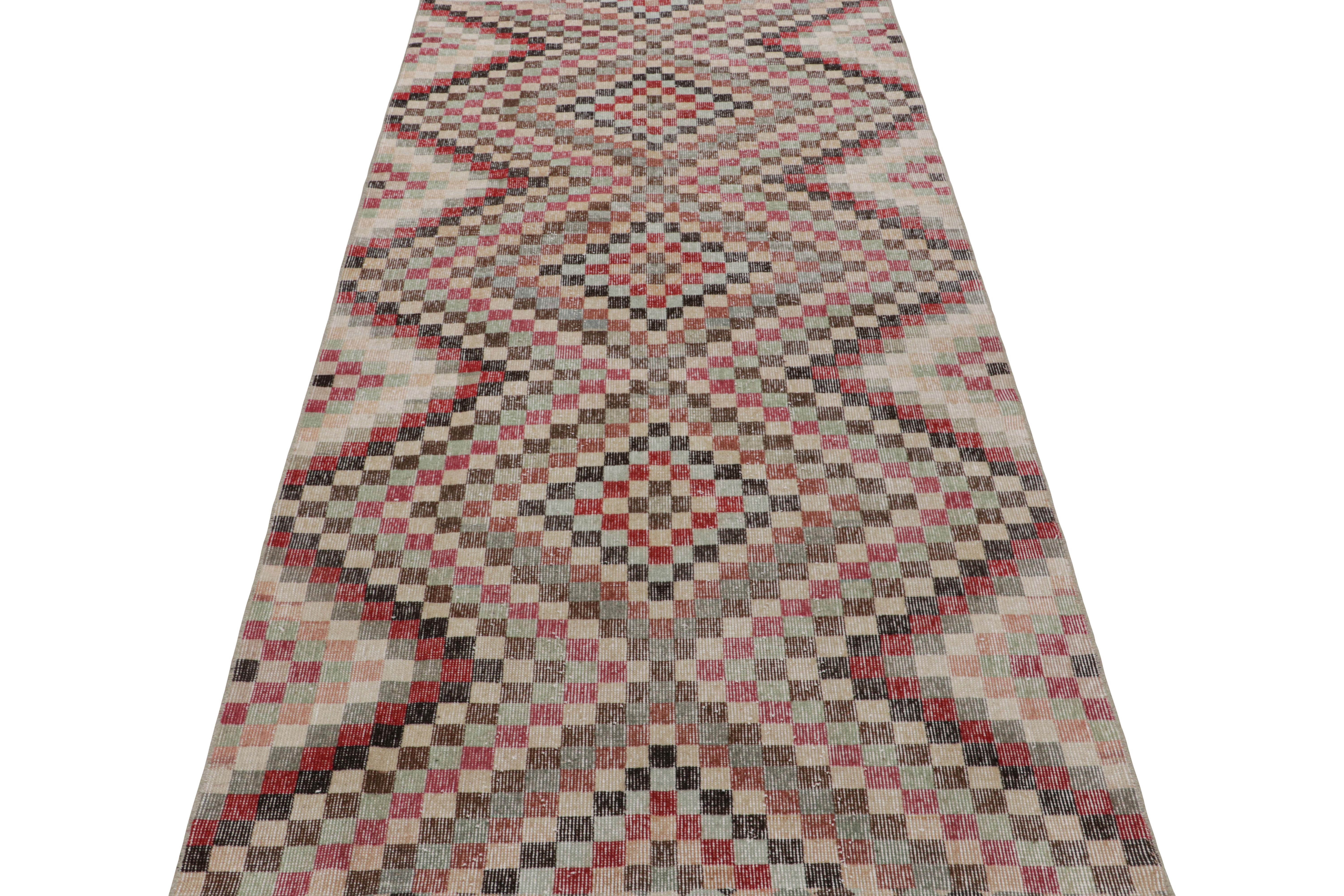 Turkish Vintage Zeki Müren Runner Rug in Polychrome Geometric Pattern, from Rug & Kilim For Sale