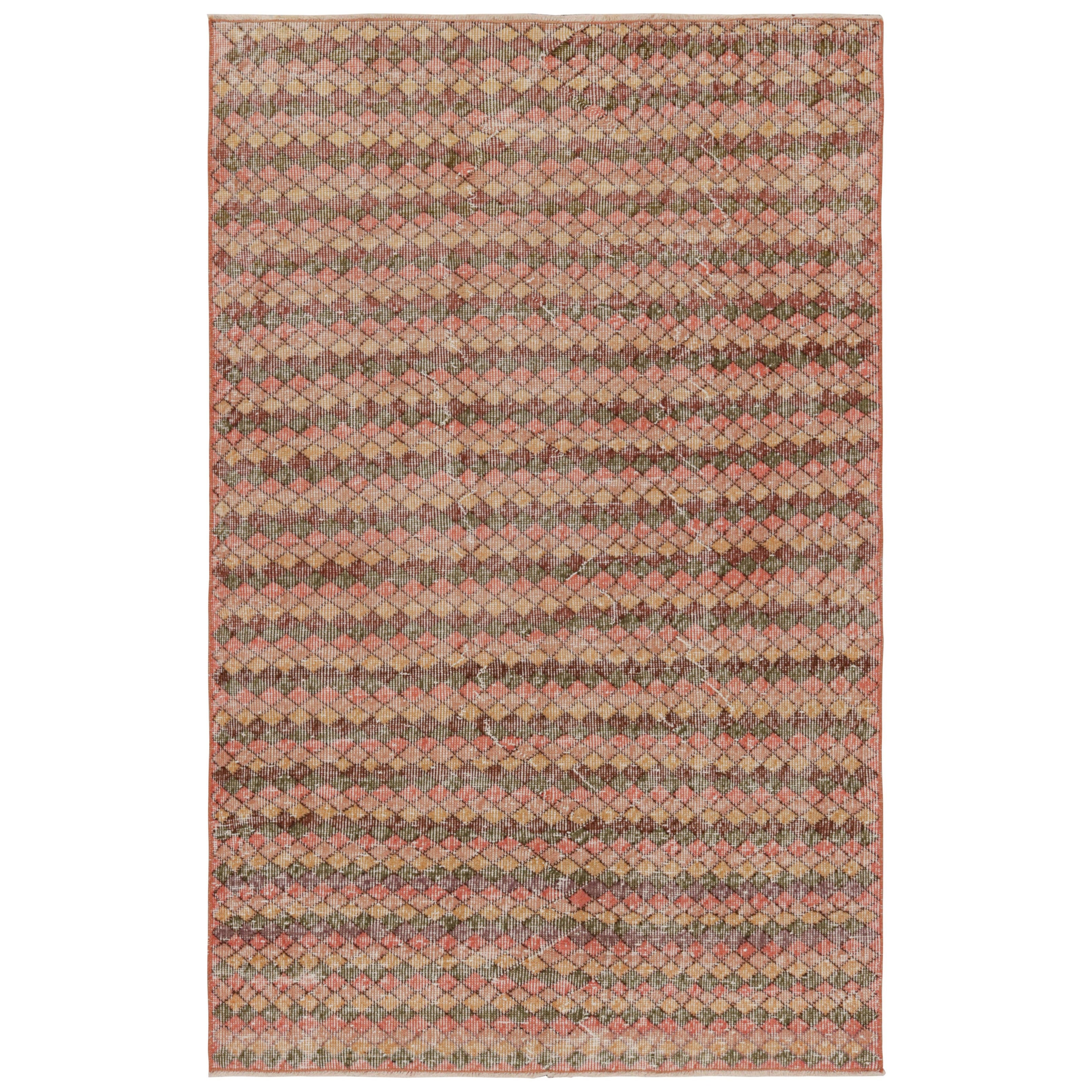 Vintage Zeki Müren Läufer Teppich mit bunten geometrischen Mustern von Rug & Kilim