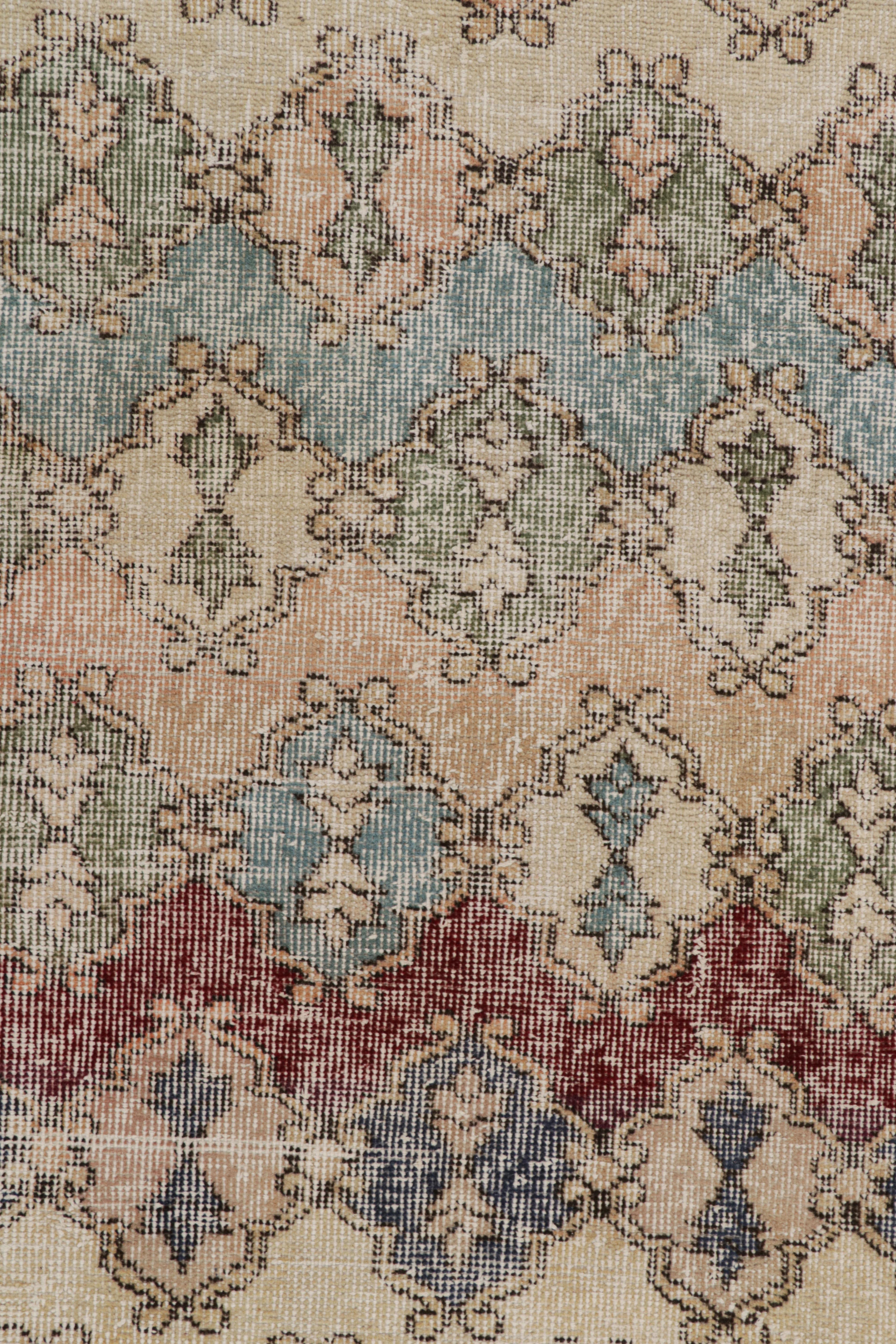 Vintage Zeki Müren Läufer Teppich mit geometrischen Mustern, von Rug & Kilim im Zustand „Gut“ im Angebot in Long Island City, NY