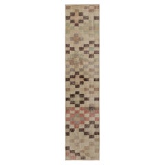 Traves de Mesa Vintage Zeki Müren con Motivos Geométricos Policromáticos de Rug & Kilim
