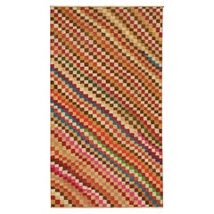 Traves de Mesa Vintage Zeki Müren con Motivos Geométricos Policromáticos de Rug & Kilim