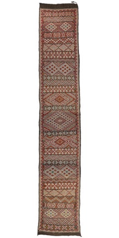 Marokkanischer Flachgewebe-Teppich Zemmour im Vintage-Stil, 03'10 x 21'06
