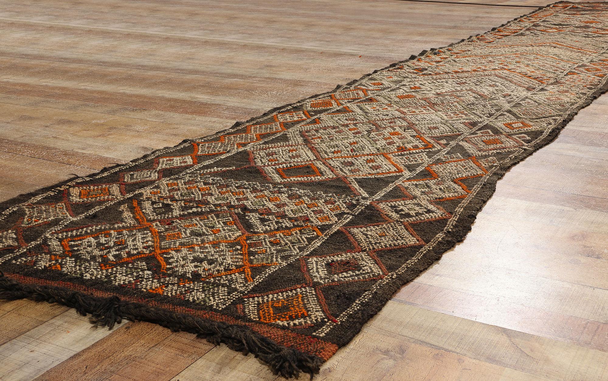 Hand-Woven Vintage Zemmour Moroccan Hanbel Rug Kilim Runner For Sale