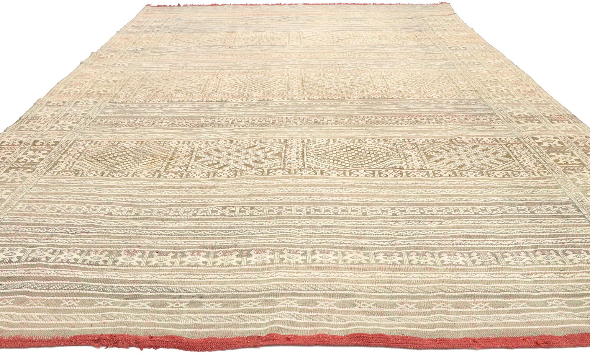 Hand-Woven Vintage Zemmour Moroccan Kilim Rug by Berber Tribes of Morocco