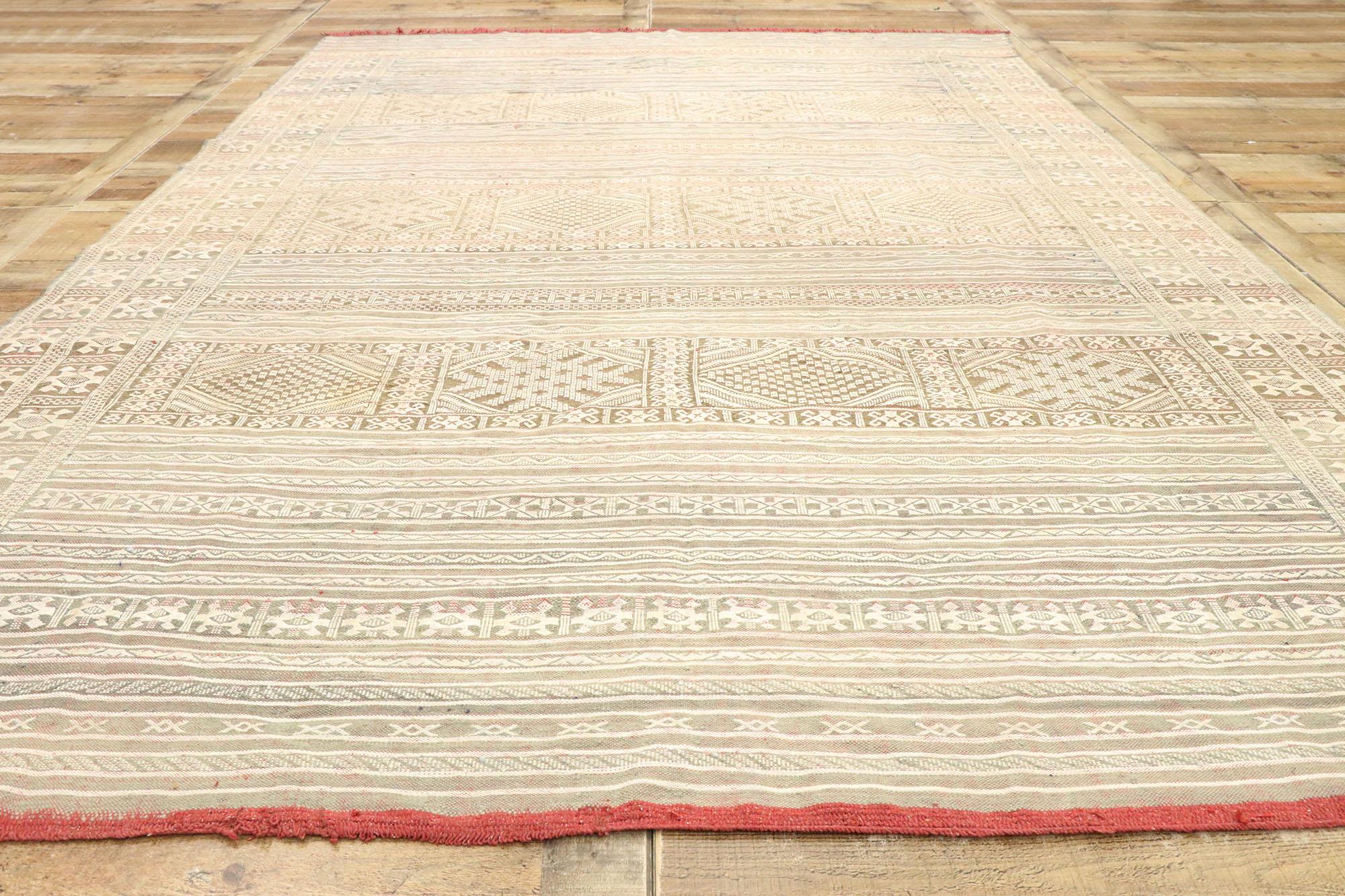 Wool Vintage Zemmour Moroccan Kilim Rug by Berber Tribes of Morocco For Sale