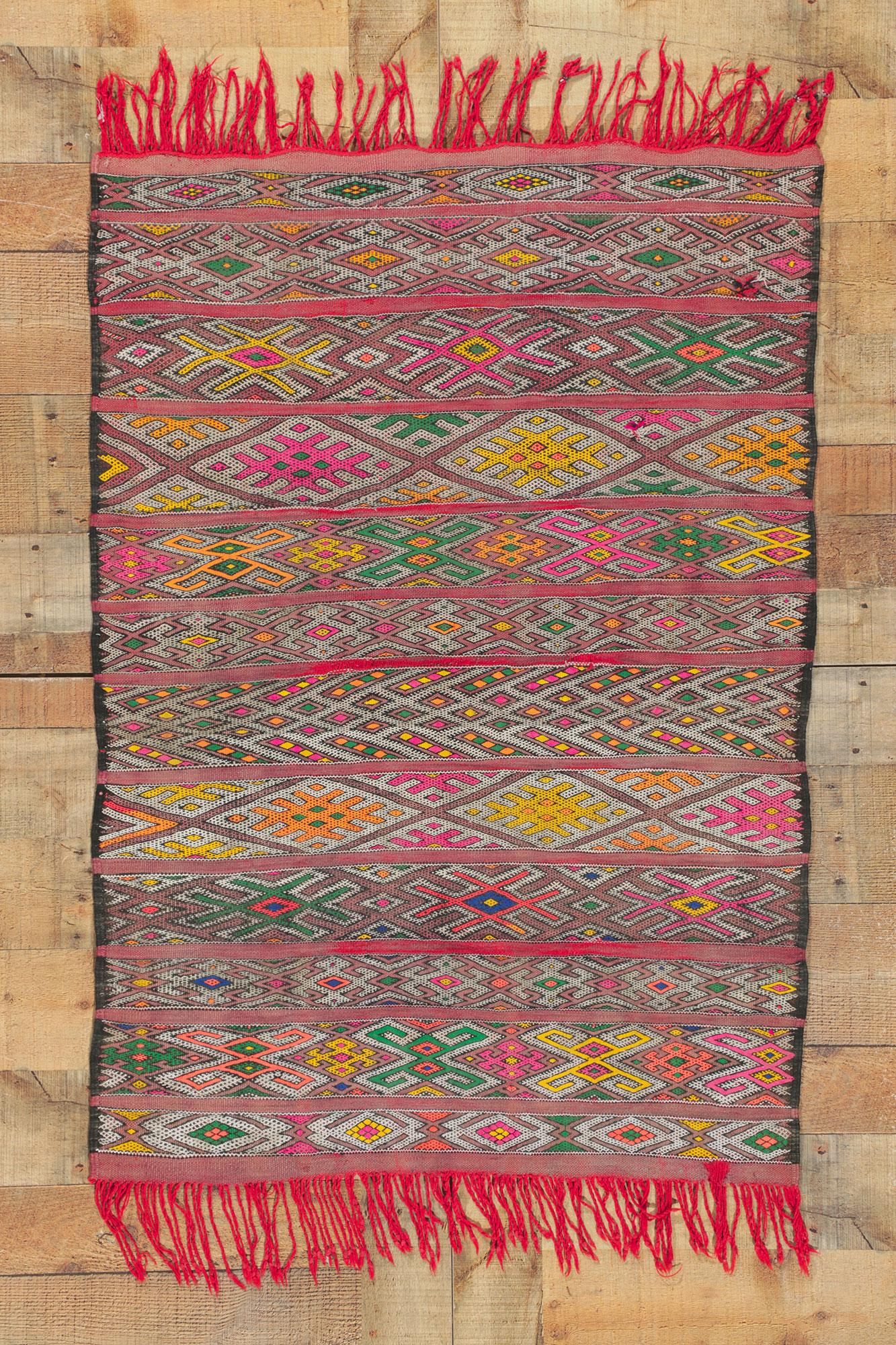 20th Century Vintage Zemmour Moroccan Kilim Rug For Sale