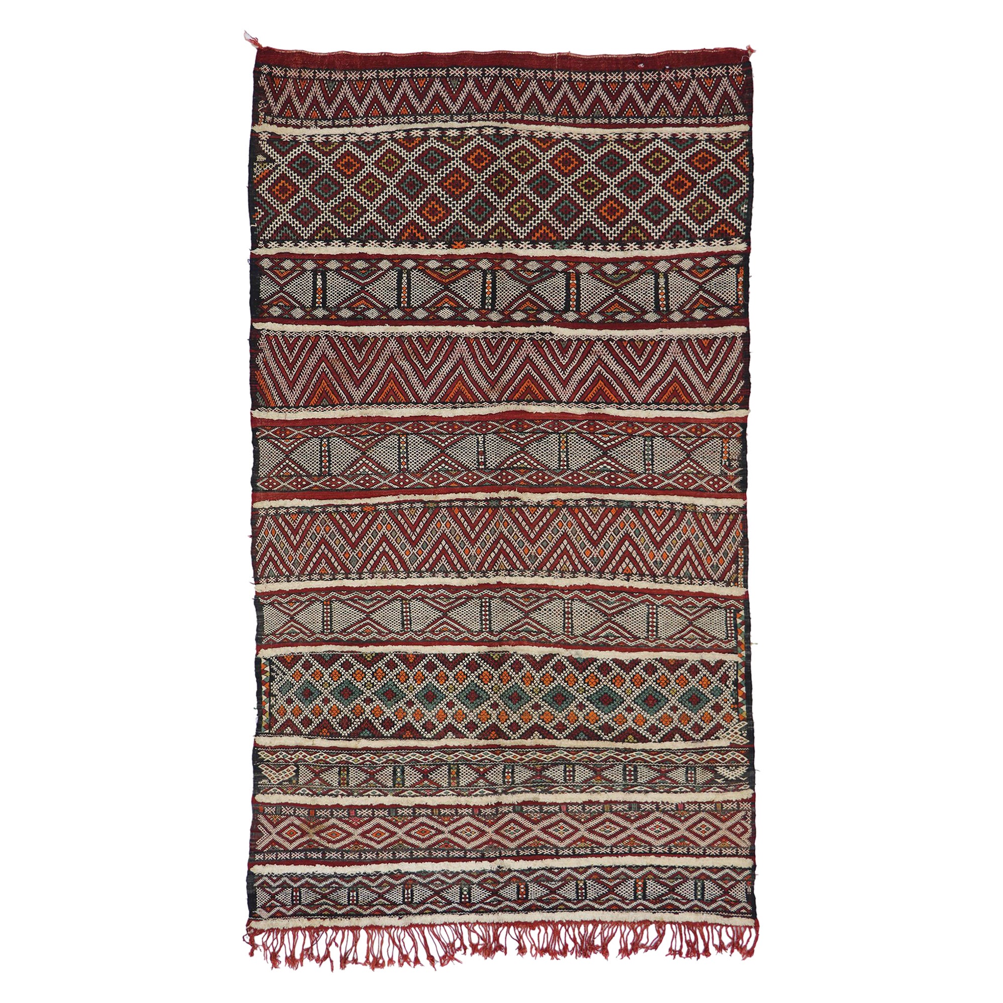Vintage Zemmour Moroccan Kilim Rug & Kilim in stile tribale