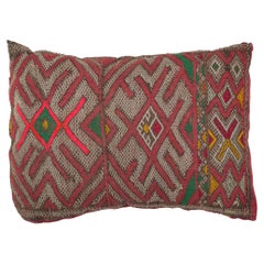 Oreiller vintage en tapis marocain Zemmour par Berber Tribes of Morocco