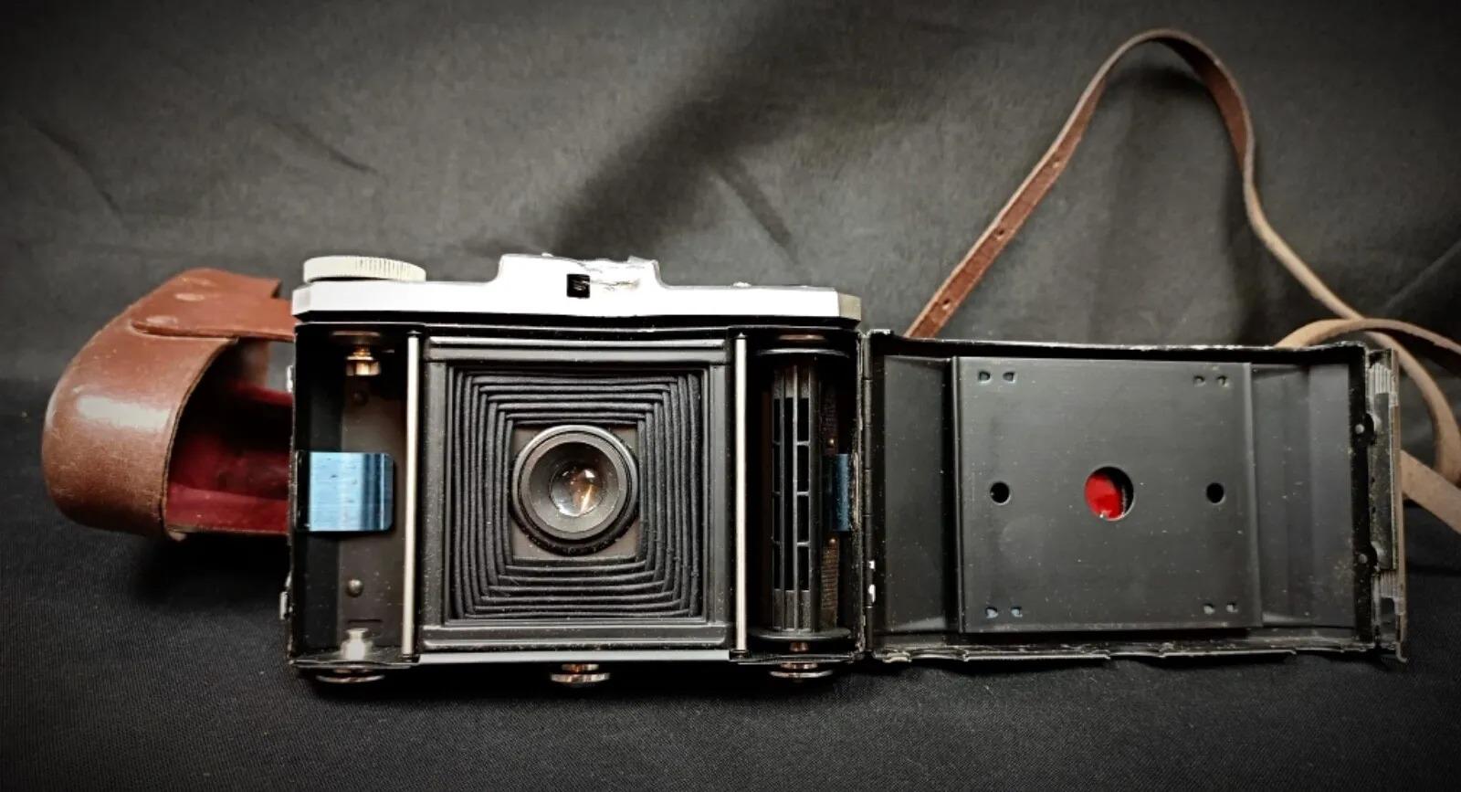 Vintage Zeus Ikon Nettar II Nova Anastigmat 75mm f/6.3 Camera with Case - 2Y221 4