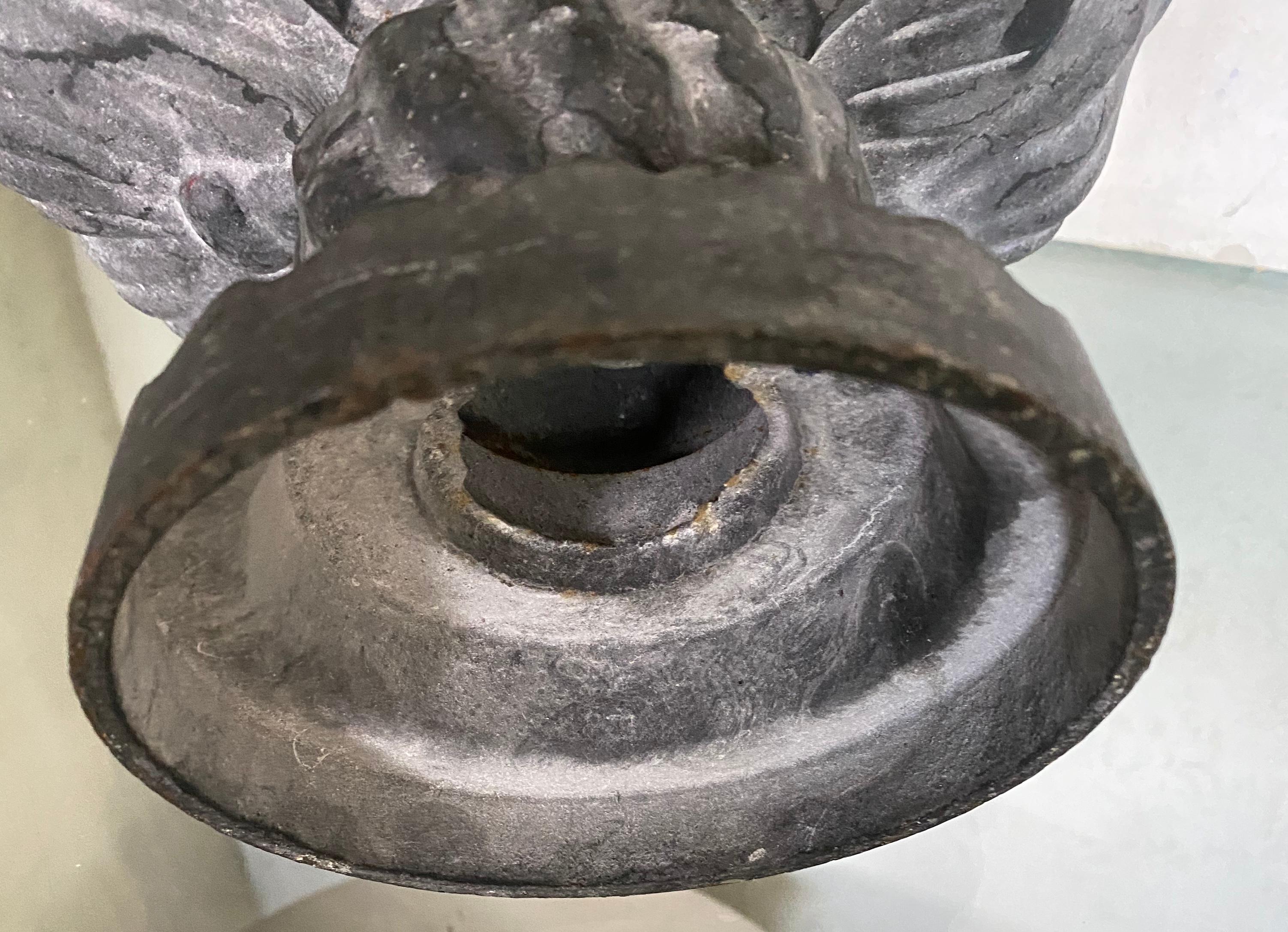 Vintage Zinc like Iron Footed Center Piece In Good Condition In Sheffield, MA