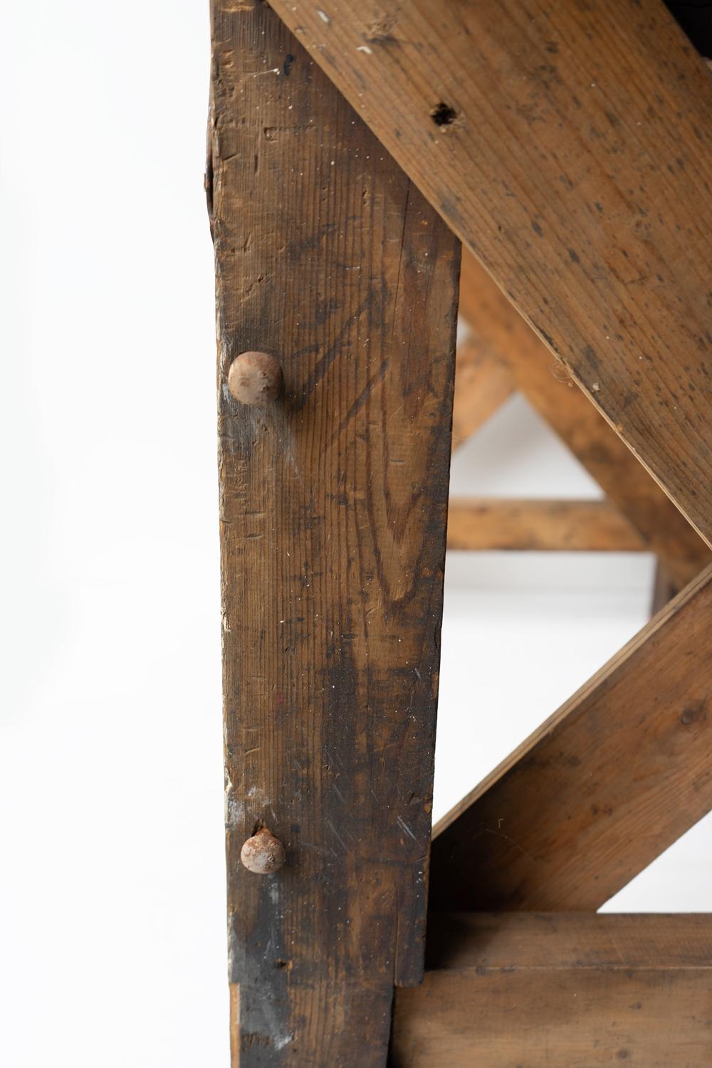 Tavolo da lavoro in legno con copertura in zinco d'epoca, metà del XX secolo in vendita 1
