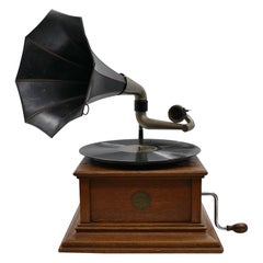 Vintage Zonophone Gramophone, Early 20th Century