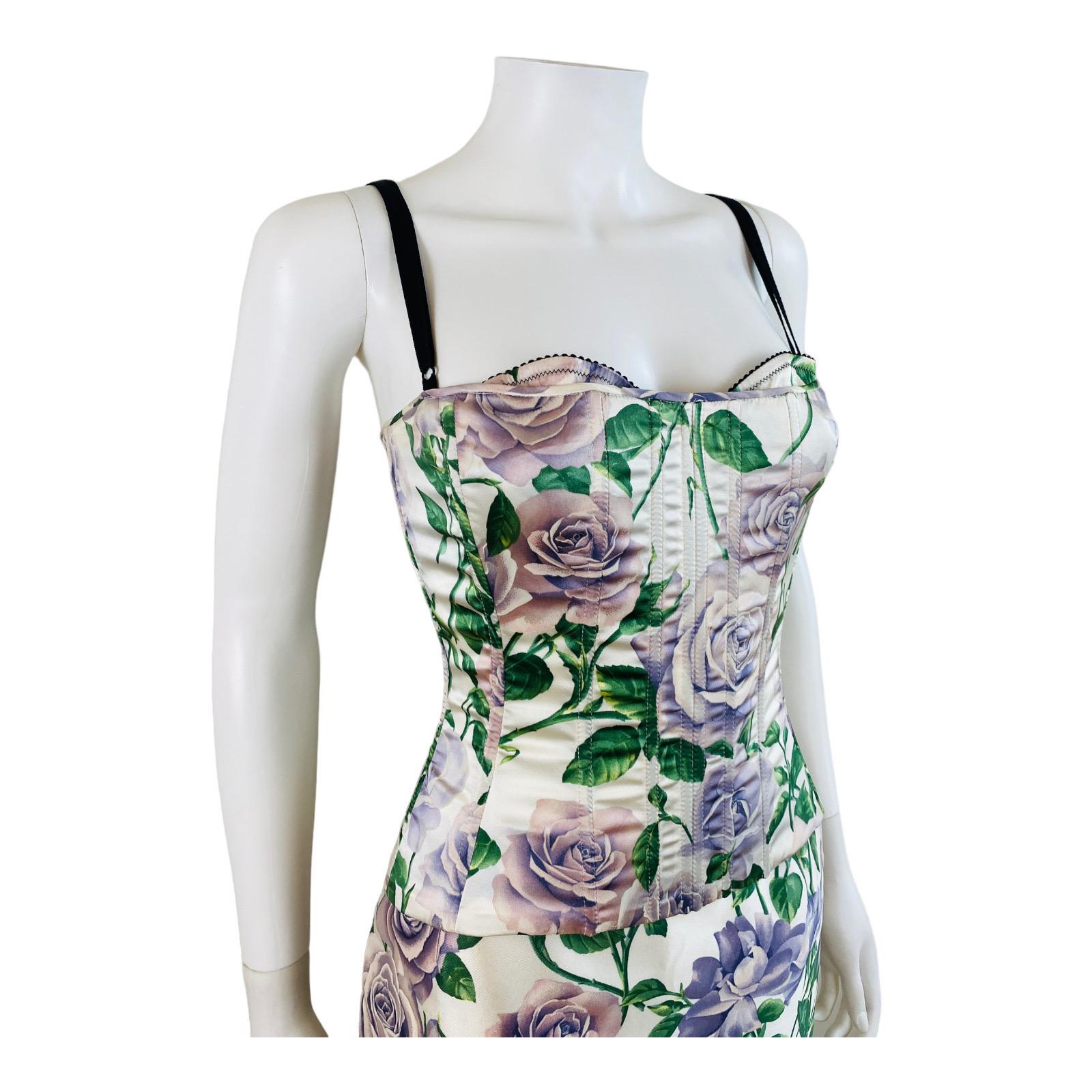 Vintage2000s Dolce + Gabbana Silk Satin Purple Roses Floral Print Corset Skirt For Sale 1