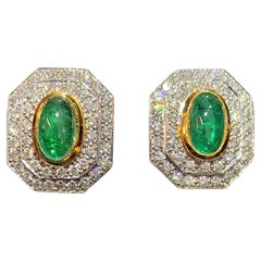 Orecchini vintage con smeraldo da 2,80 carati e diamante da 2,50 carati