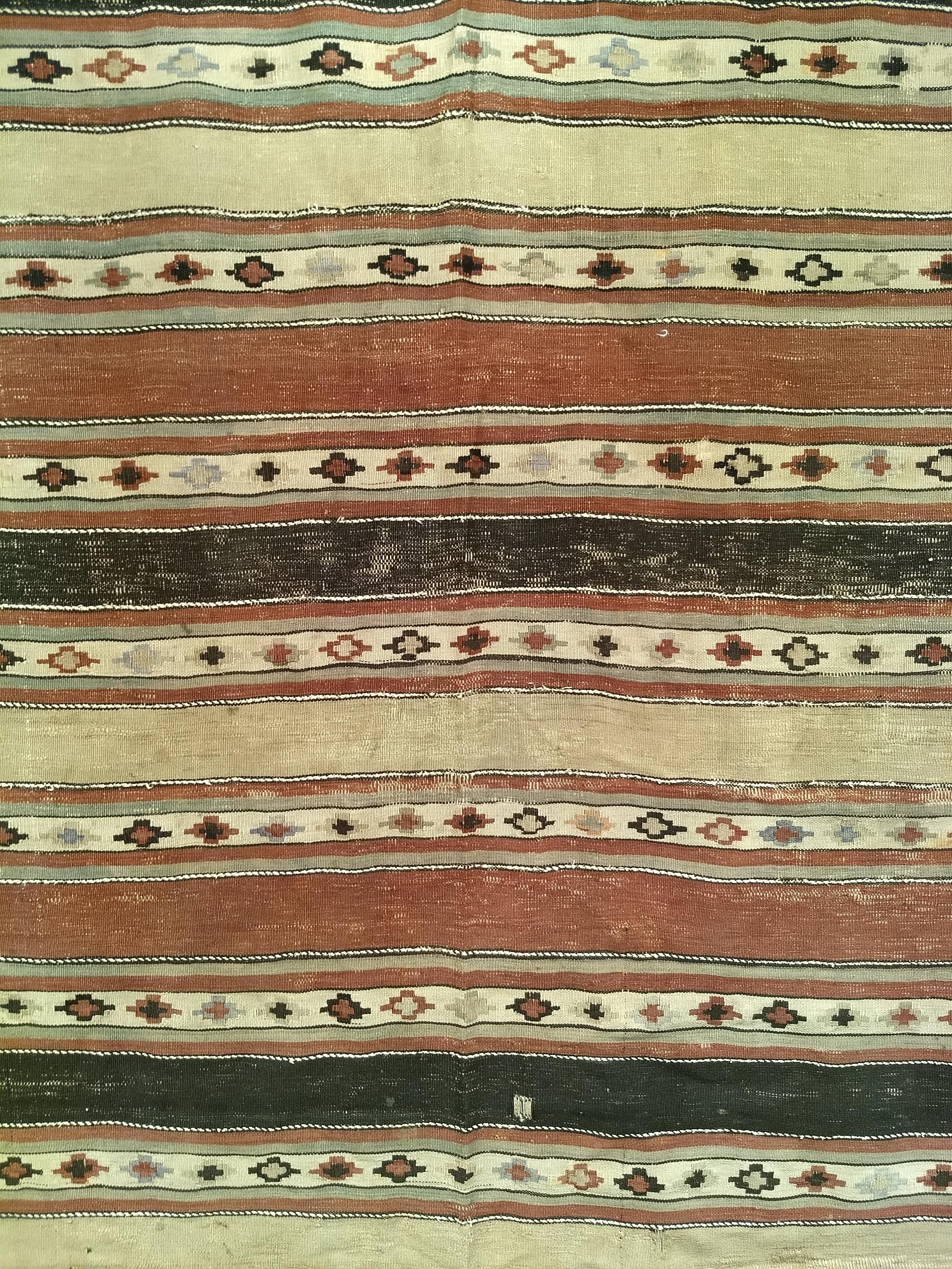 Early 1900s Persian Shahsavan Kilim with Southwestern Earth Tone Colors  For Sale 1