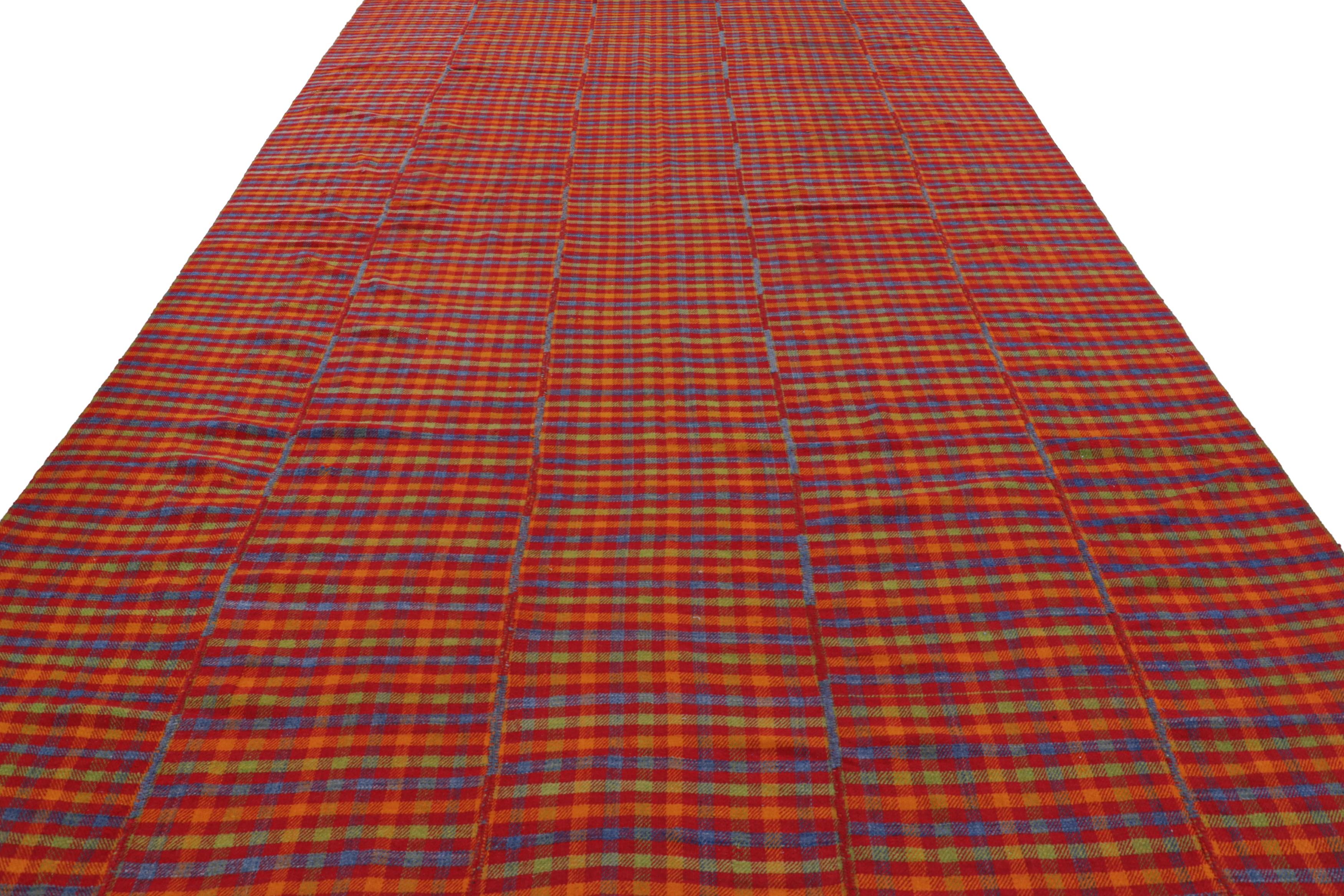 VintageTurkish Kilim in Red with Stripes and Plaid Pattern  Rug & Kilim In Good Condition For Sale In Long Island City, NY