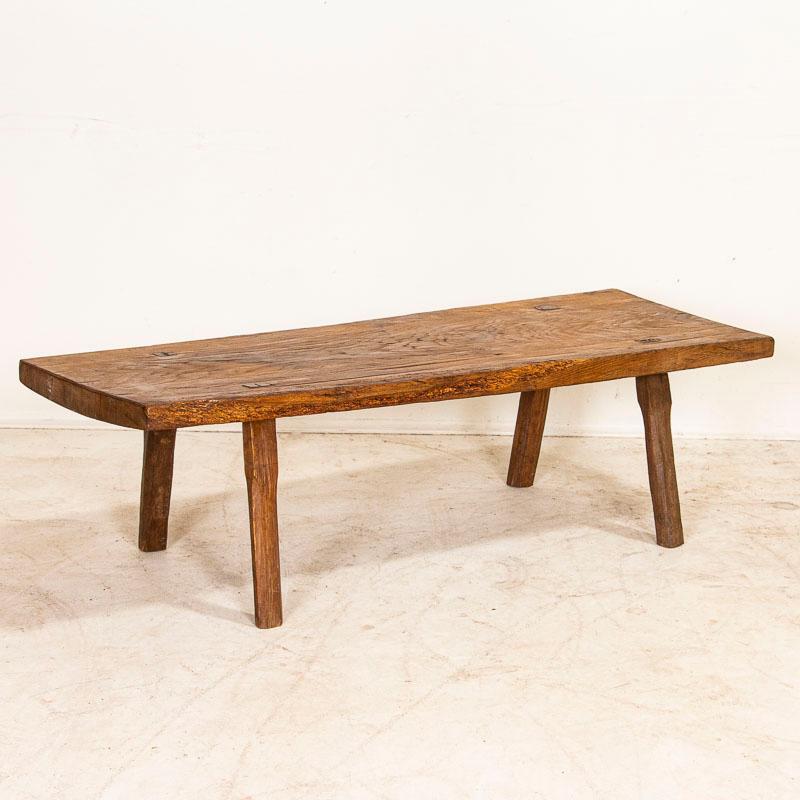 Vintgage Rustic Work Table Slab Wood Coffee Table with Splay Legs In Good Condition In Round Top, TX