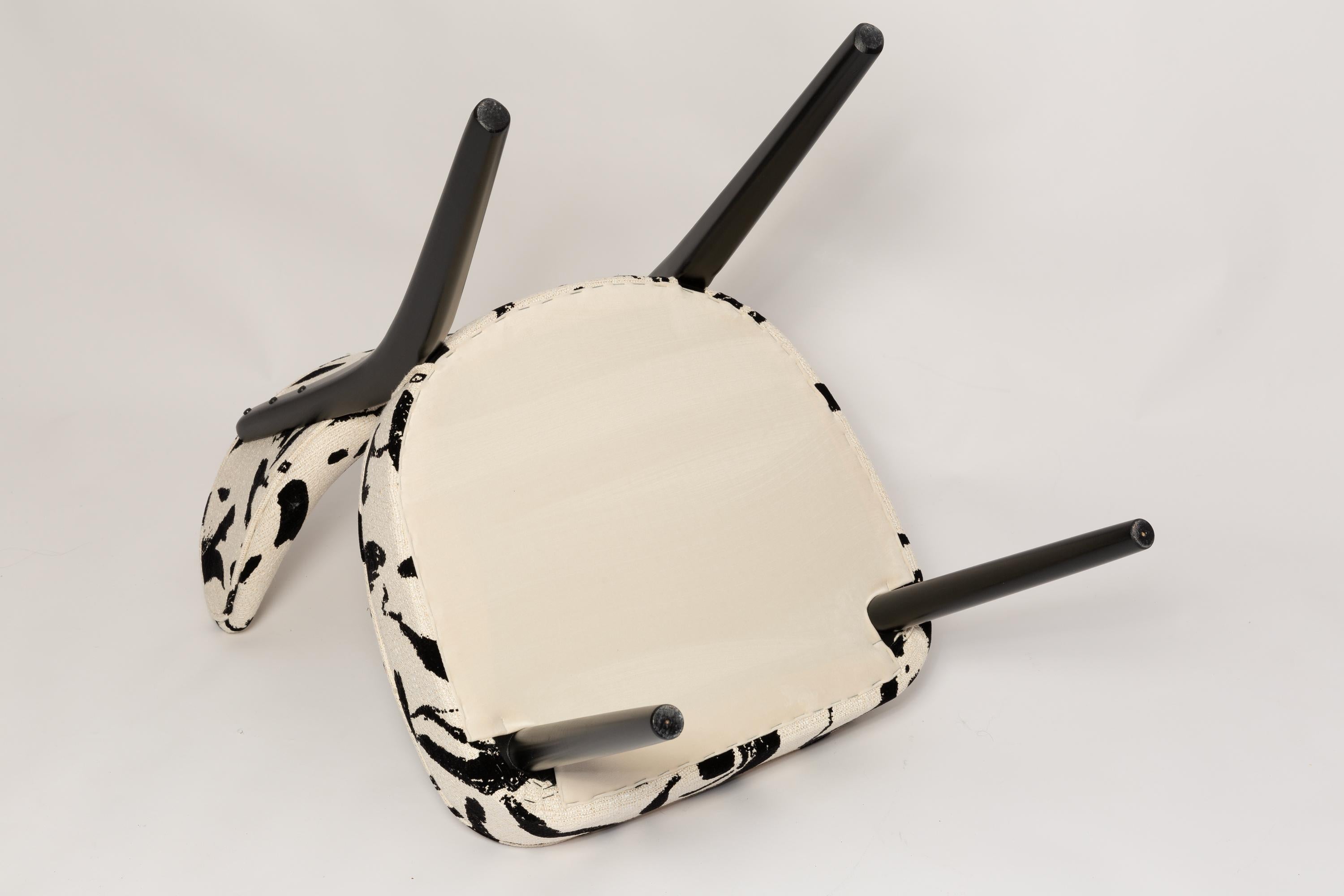 Vintola Dining Chair, Cream and Black Ichi-go Ichi-e by Dedar, Europe, Poland For Sale 2