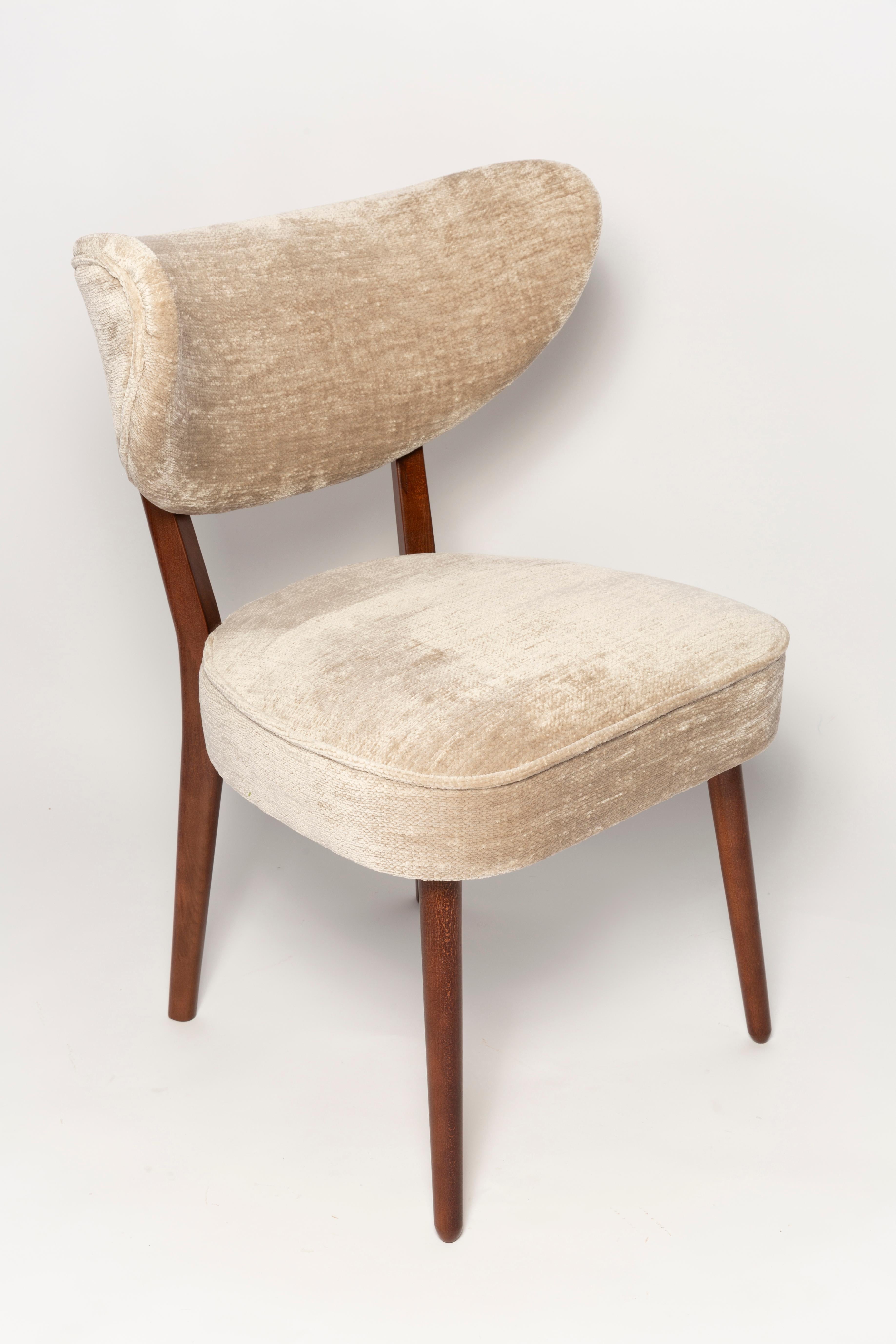 Vintola Studio Esszimmerstuhl, Casamance DEMOISELLE Stoff, Europa, Polen (Polnisch) im Angebot