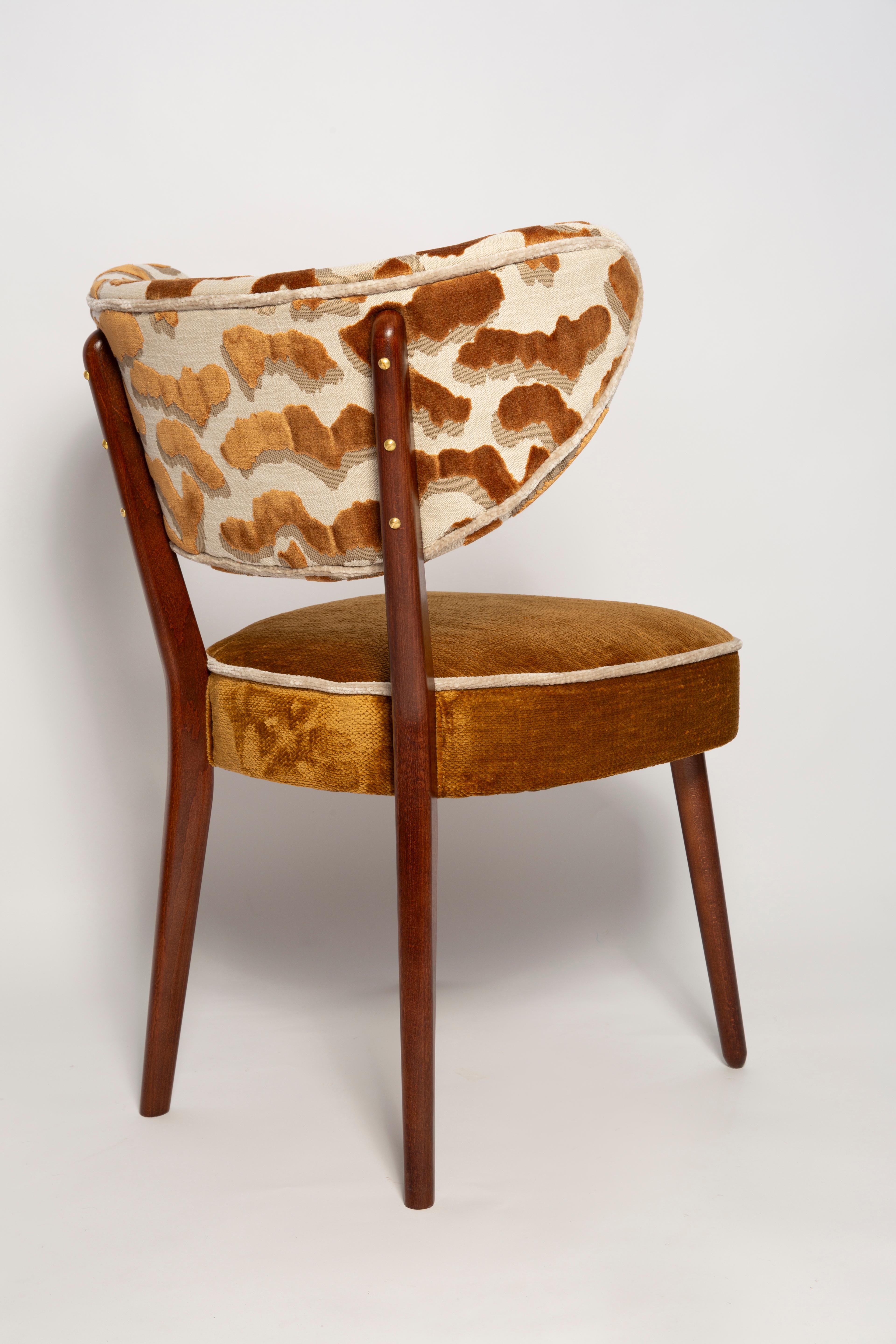 Hand-Crafted Vintola Studio Dining Chair, Casamance Nimbus Leopard Fabric, Europe, Poland For Sale