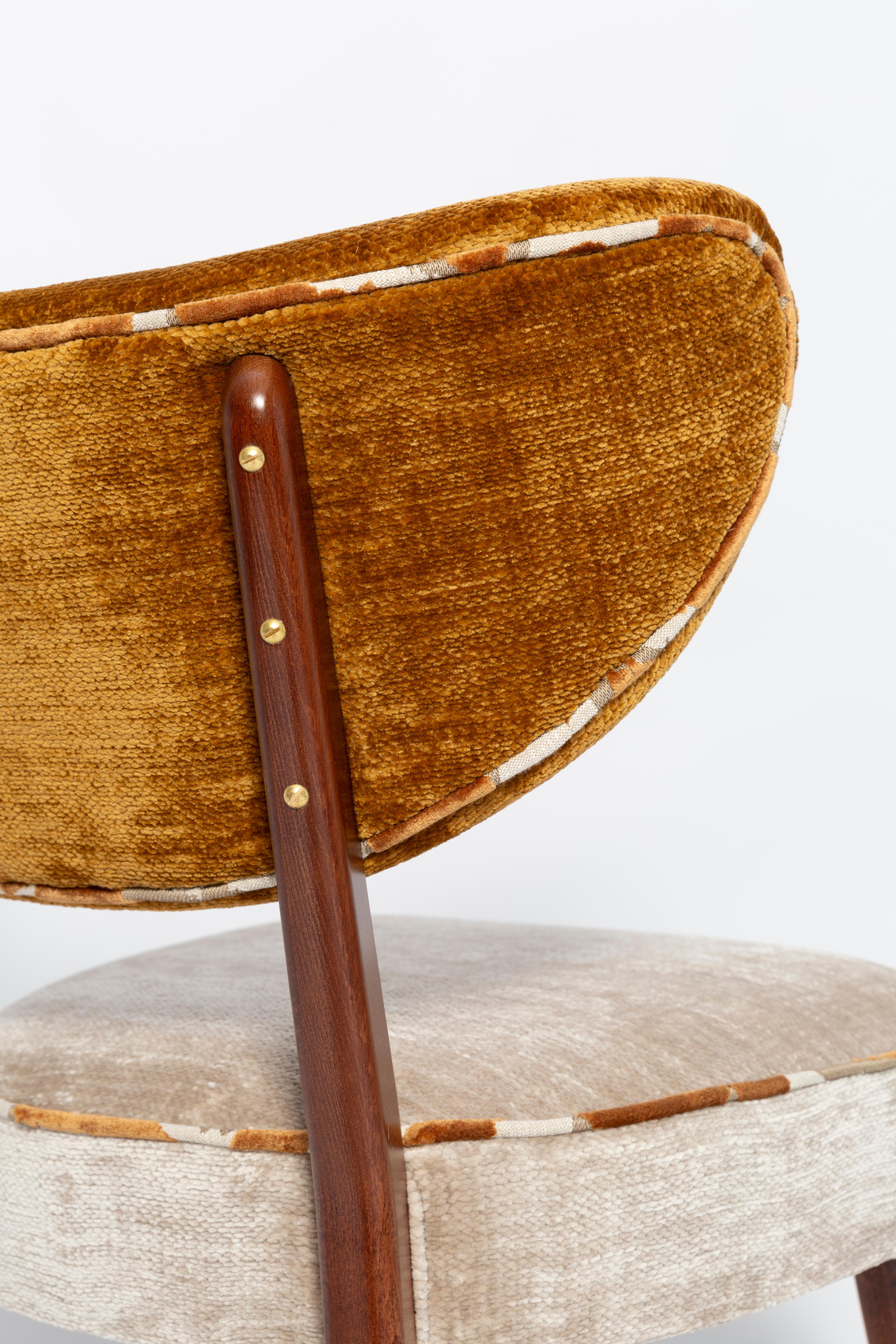 Vintola Studio Sechs Esszimmerstühle, Casamance DEMOISELLE und Nimbus-Stoff im Angebot 5