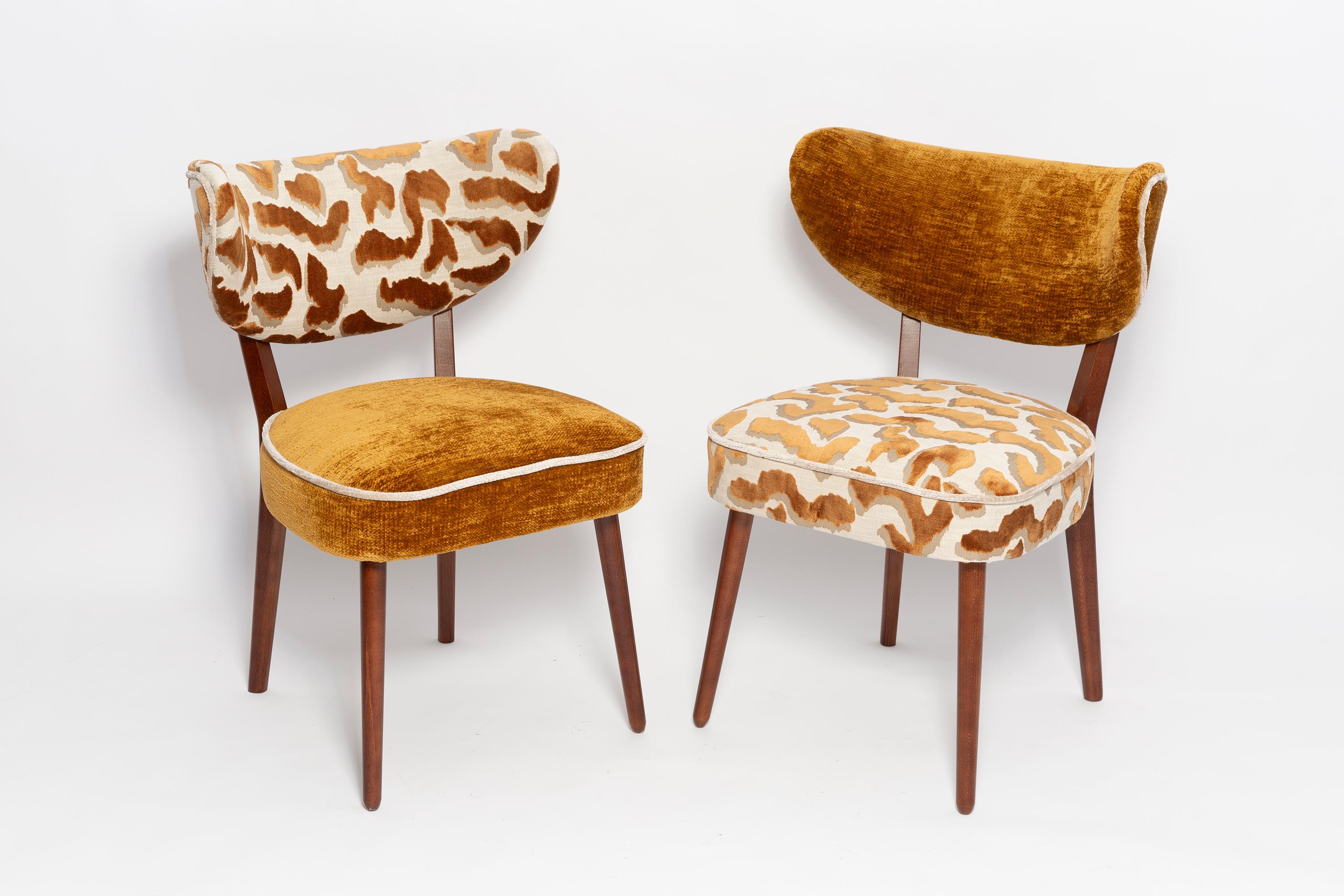 Vintola Studio Sechs Esszimmerstühle, Casamance DEMOISELLE und Nimbus-Stoff (Bouclé) im Angebot