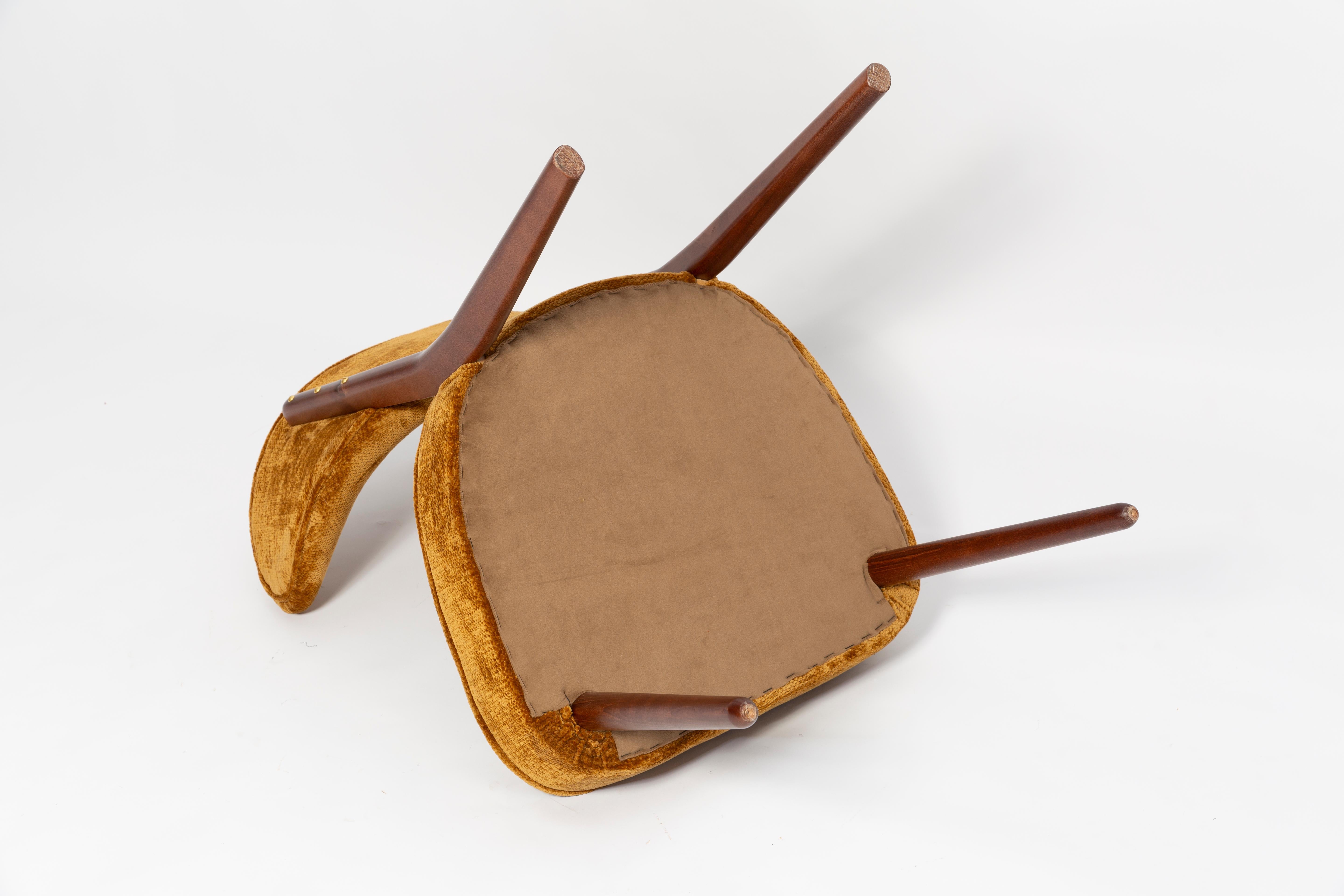 Vintola Studio Six chaises de salle à manger, tissu Casamance DEMOISELLE, Europe, Pologne en vente 1