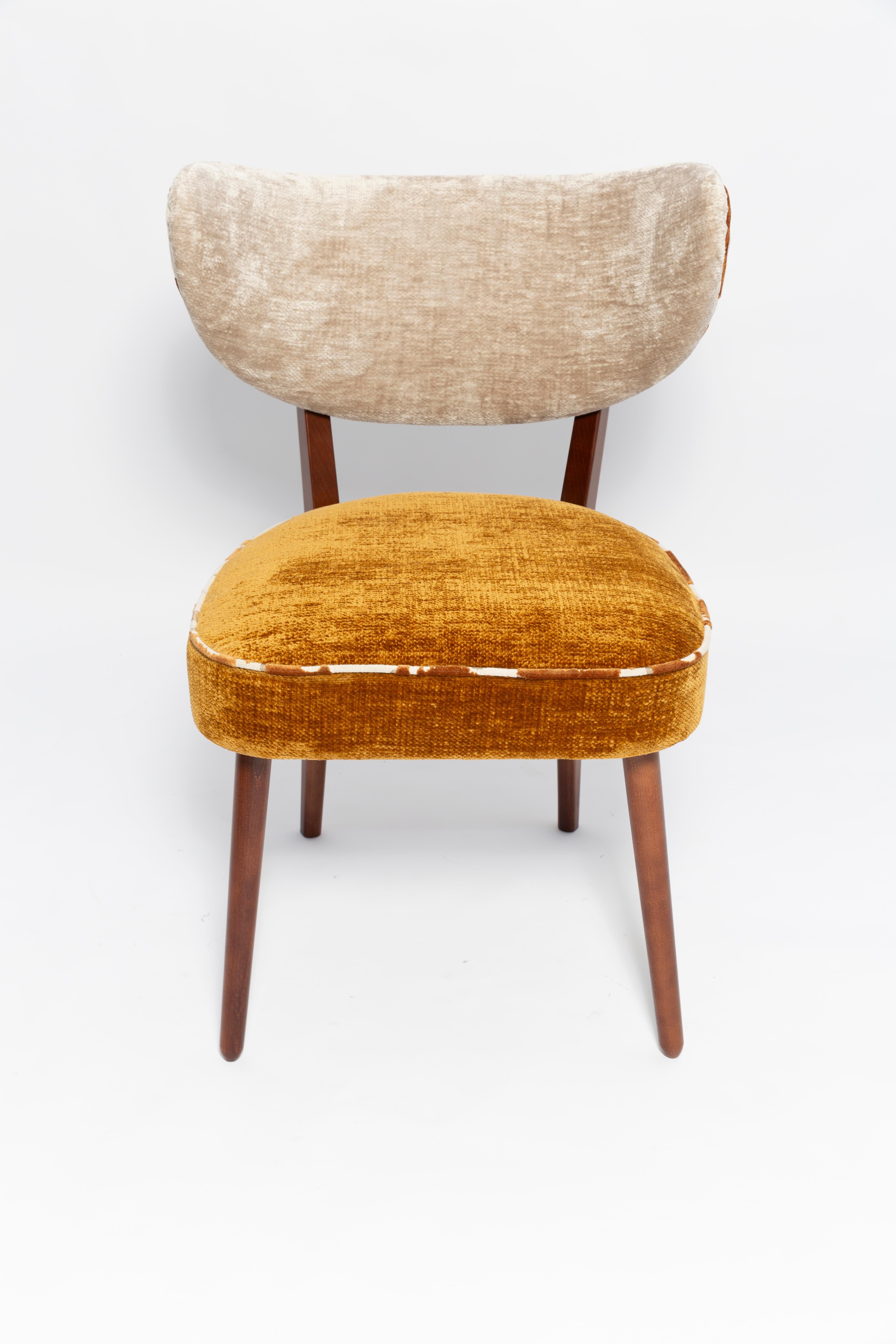 Bouclé Vintola Studio Douze chaises de salle à manger, tissu Casamance DEMOISELLE, Europe, Pologne en vente