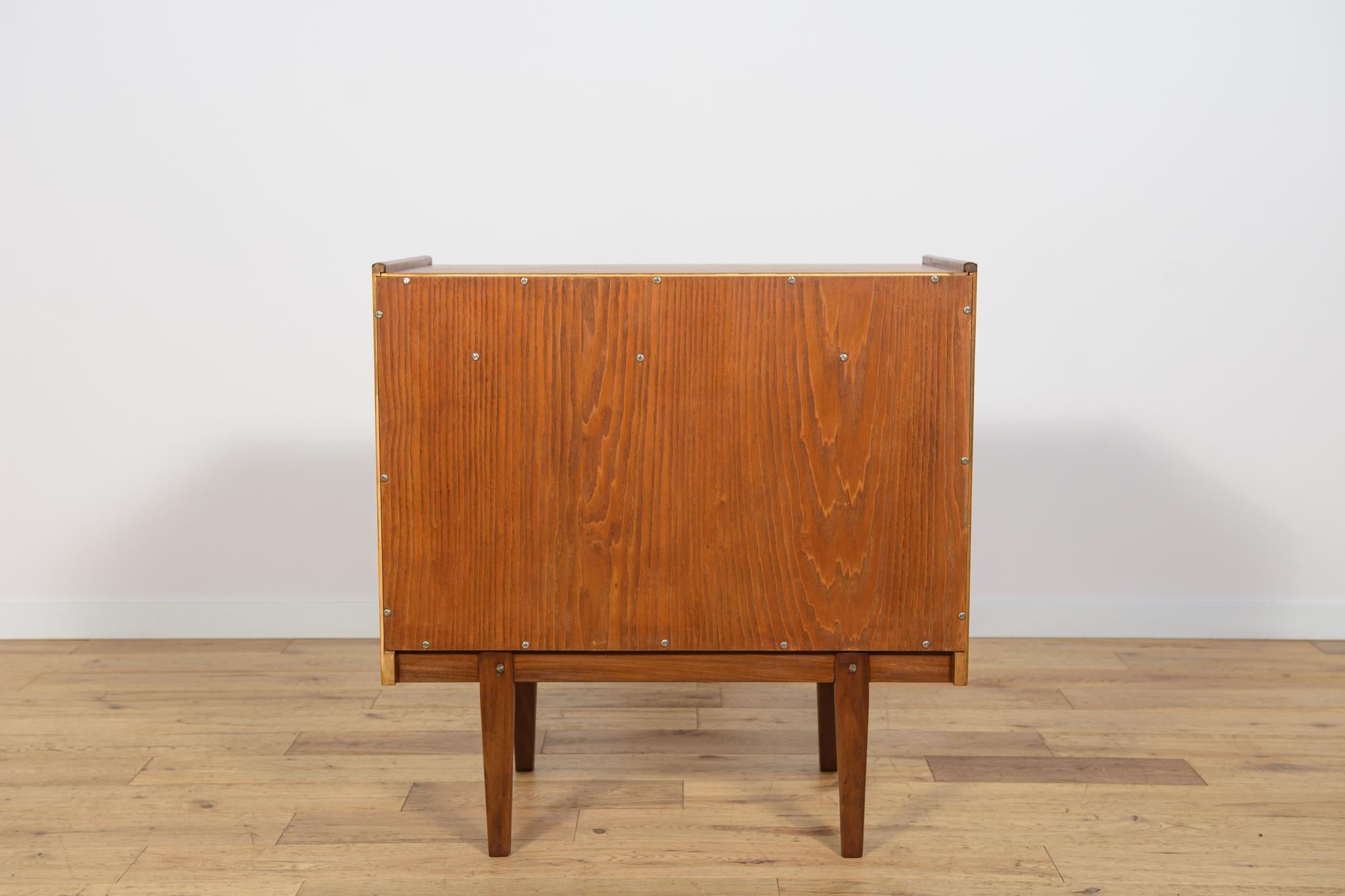 Vinyl Cabinet, Denmark, 1980s In Excellent Condition For Sale In GNIEZNO, 30