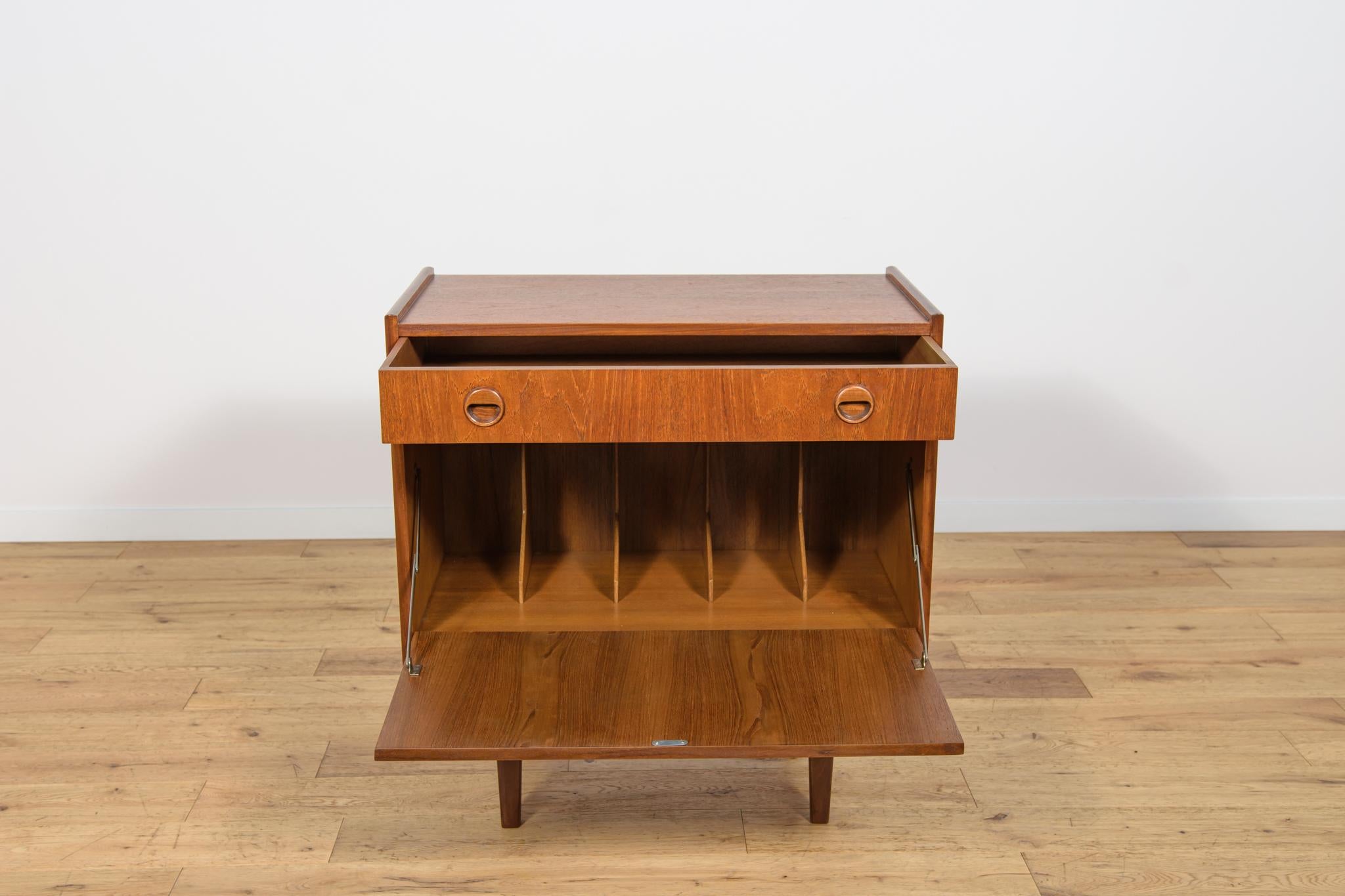Late 20th Century Vinyl Cabinet, Denmark, 1980s For Sale