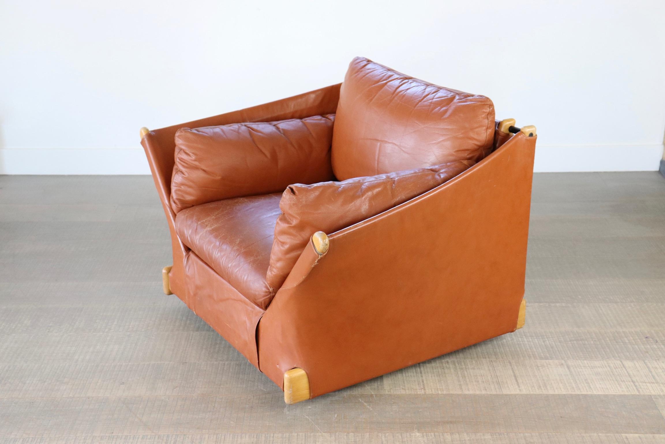 Viola d’Amore Armchair by Piero de Martini for Cassina in Cognac Leather, 1980s 9