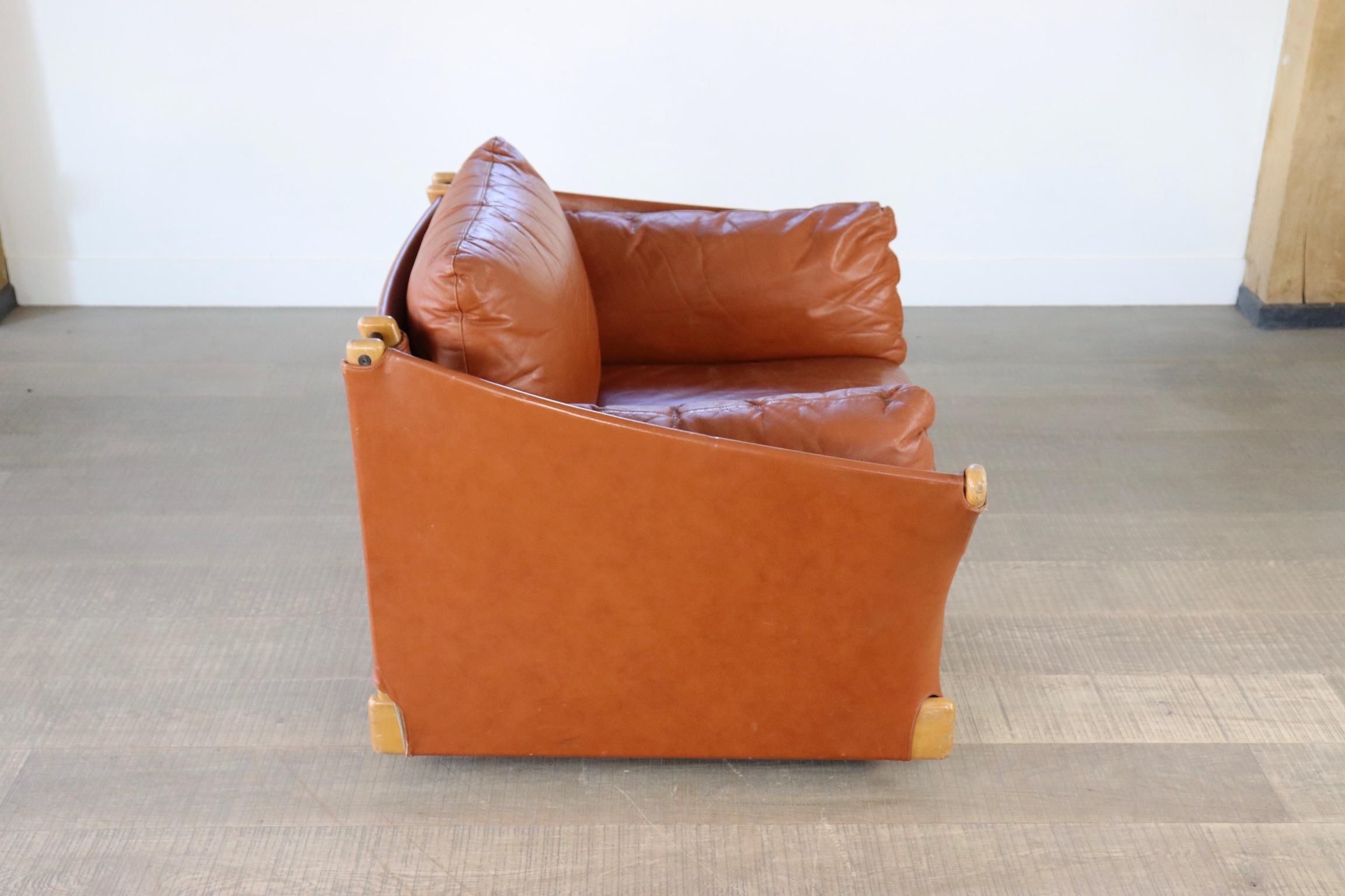 Viola d’Amore Armchair by Piero de Martini for Cassina in Cognac Leather, 1980s 1