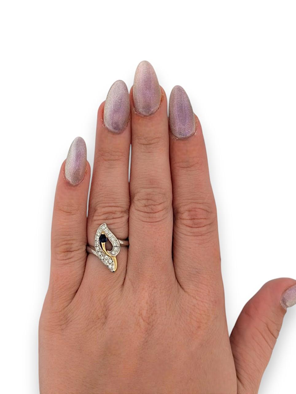 Bratsche  Ring aus Platin und 18K Gelbgold mit 0,20ct Saphir (Moderne) im Angebot