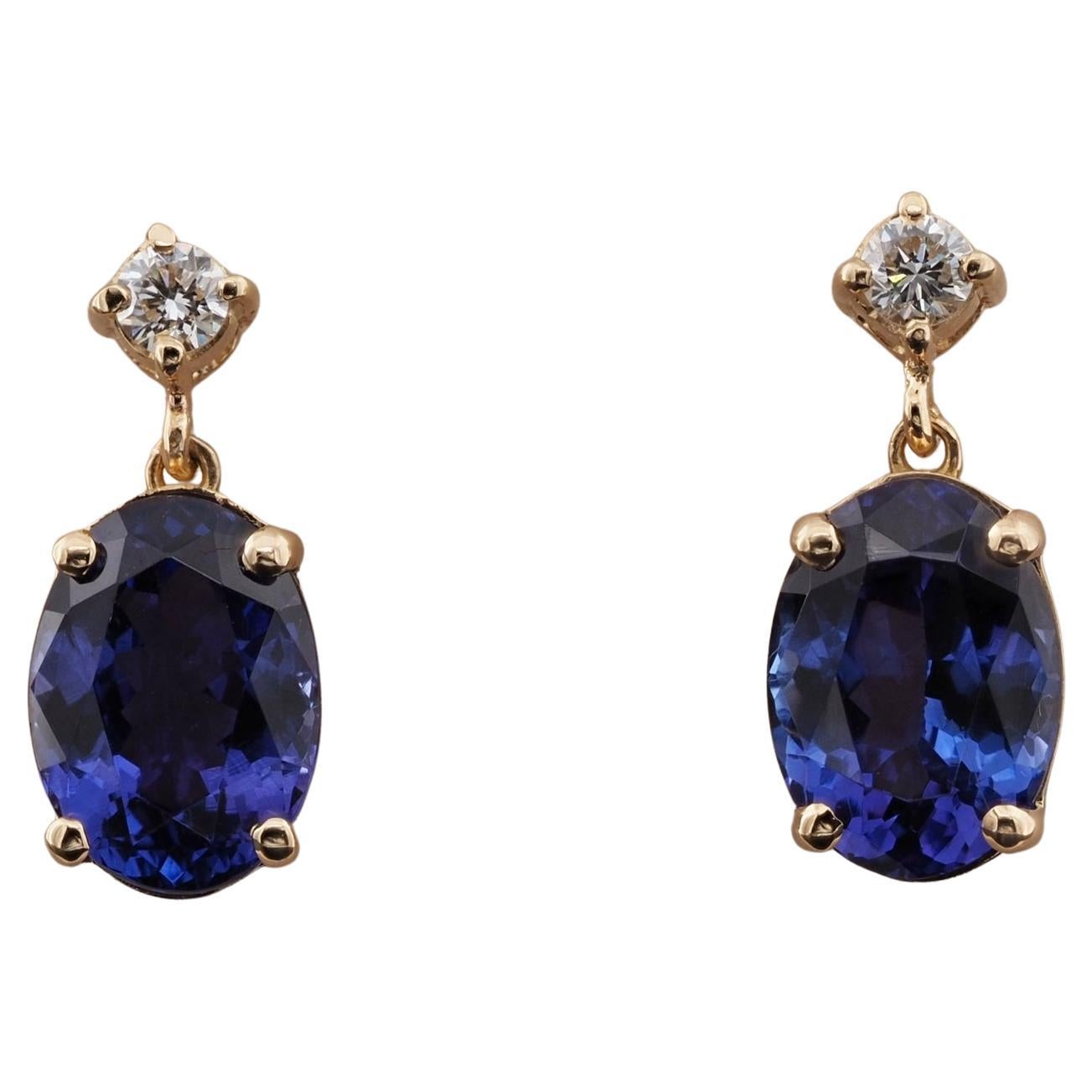Violet Blue Colour 7.50 Ct Tanzanite Diamond Earrings