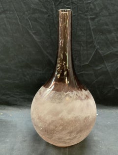 Vase en verre Scavo violet 18 tons x 8 diamètres, signé Cenedese