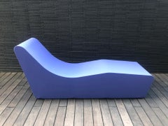 Violet outdoor and indoor chaise longue