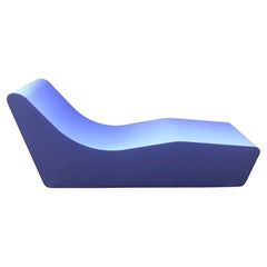 Chaise longue violeta para exterior e interior