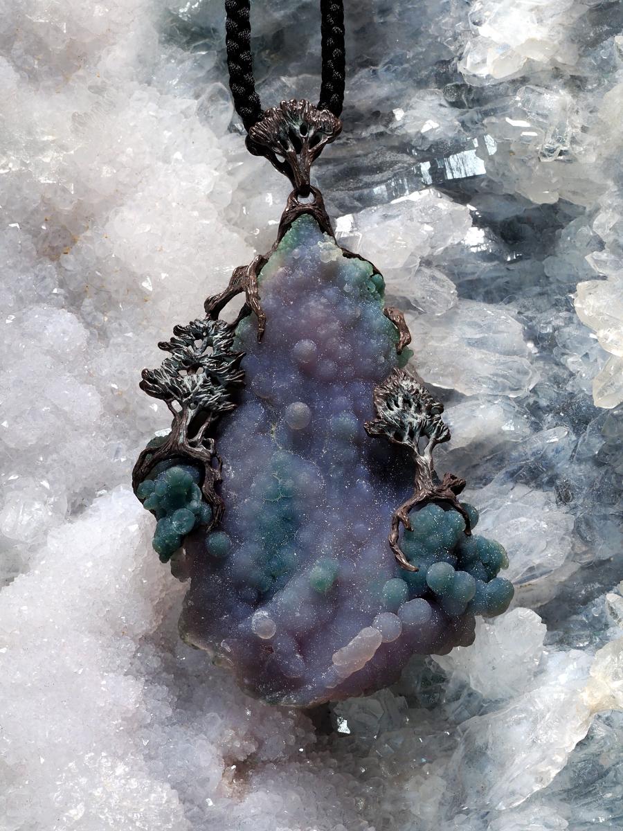 Uncut Violet Grape Chalcedone black silver pendant Bonsai style For Sale