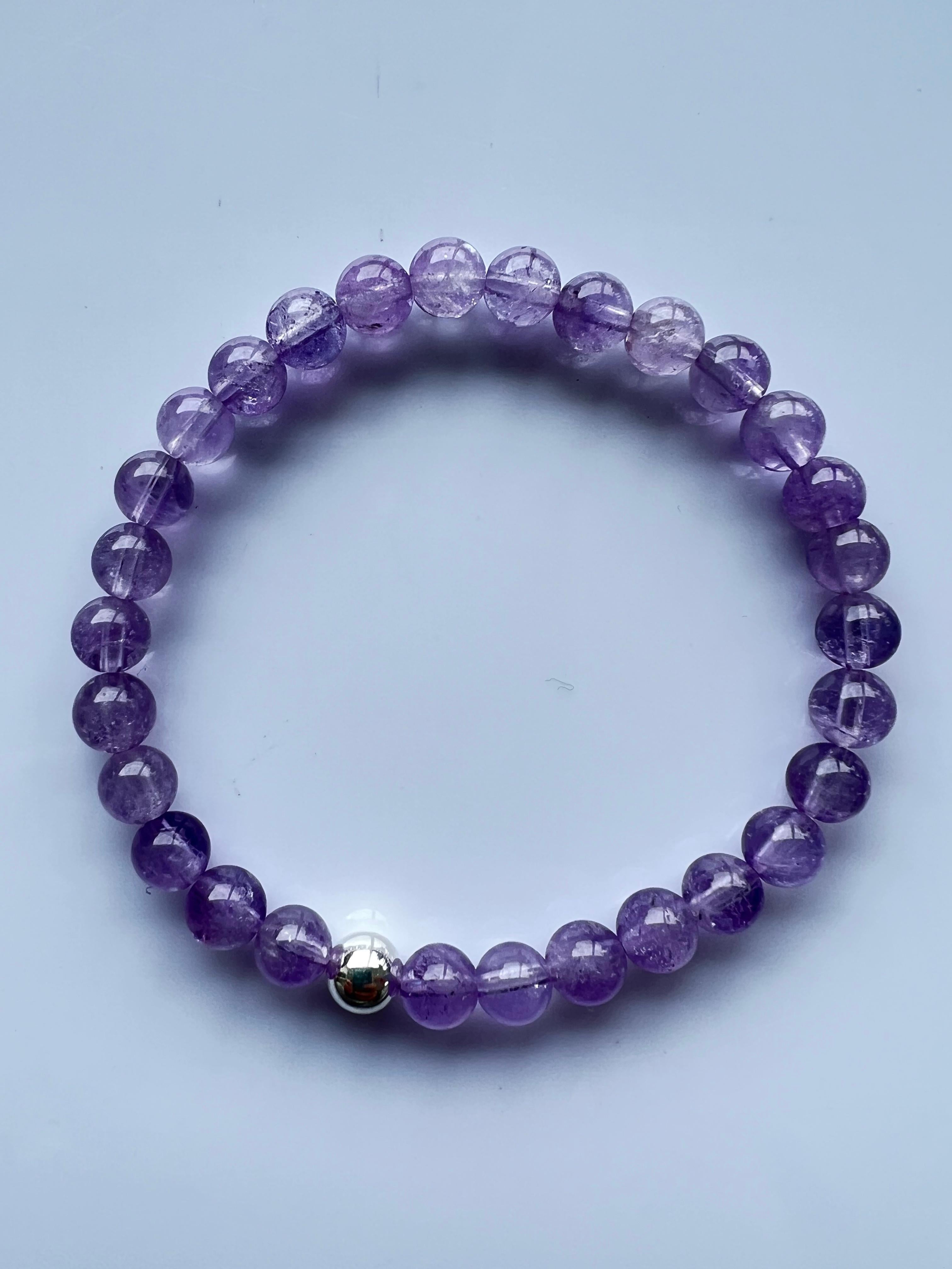 Women's Violet Crown Chakra Beaded Bracelet Natural Semi Precious Gem Silver J Dauphin For Sale