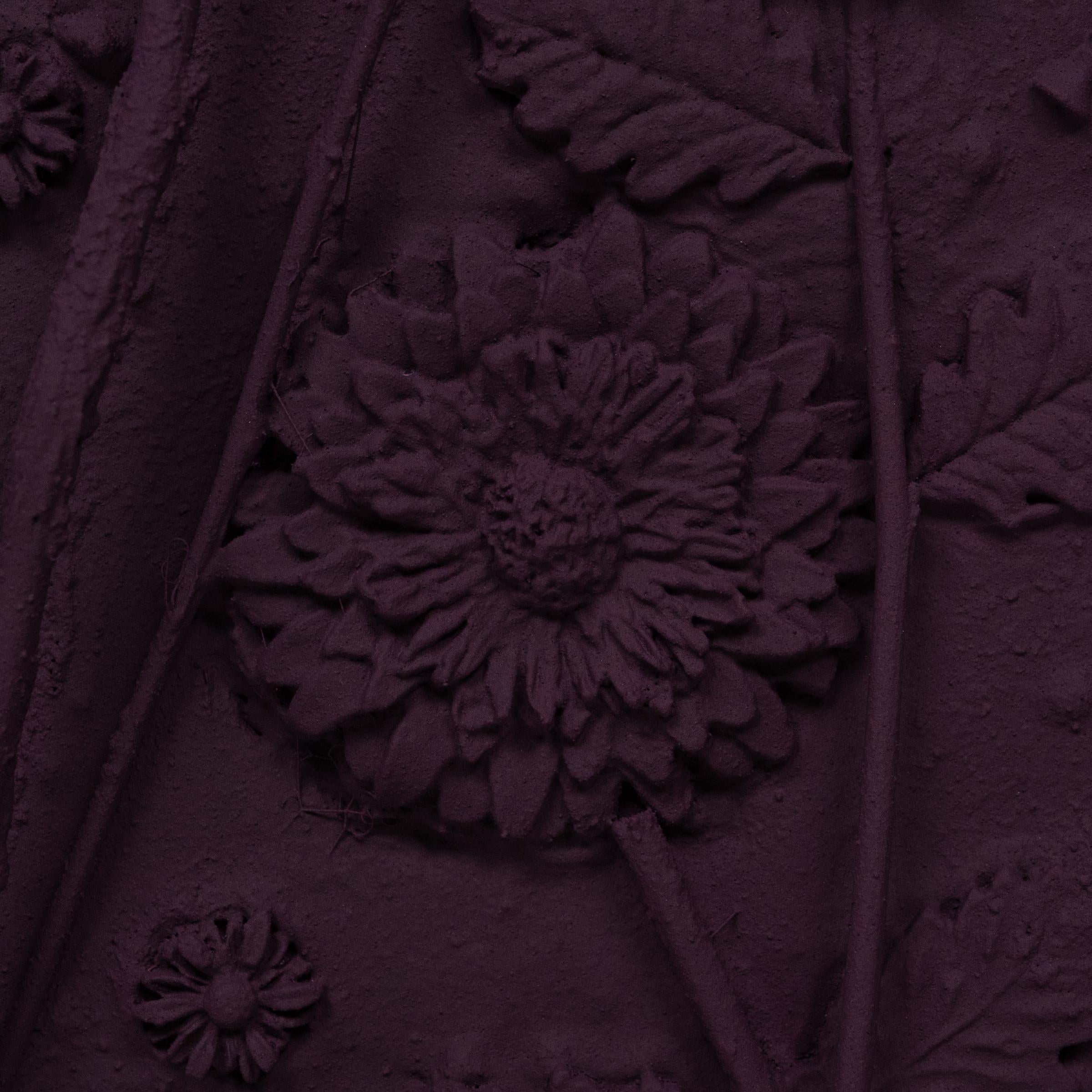 „Violet Garden 01“ von Patrick Burns im Zustand „Gut“ im Angebot in Chicago, IL