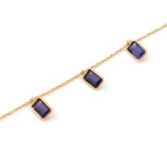 Bracciale rettangolare con pietra penzolante e castone in oro giallo 18 carati, Iolite viola