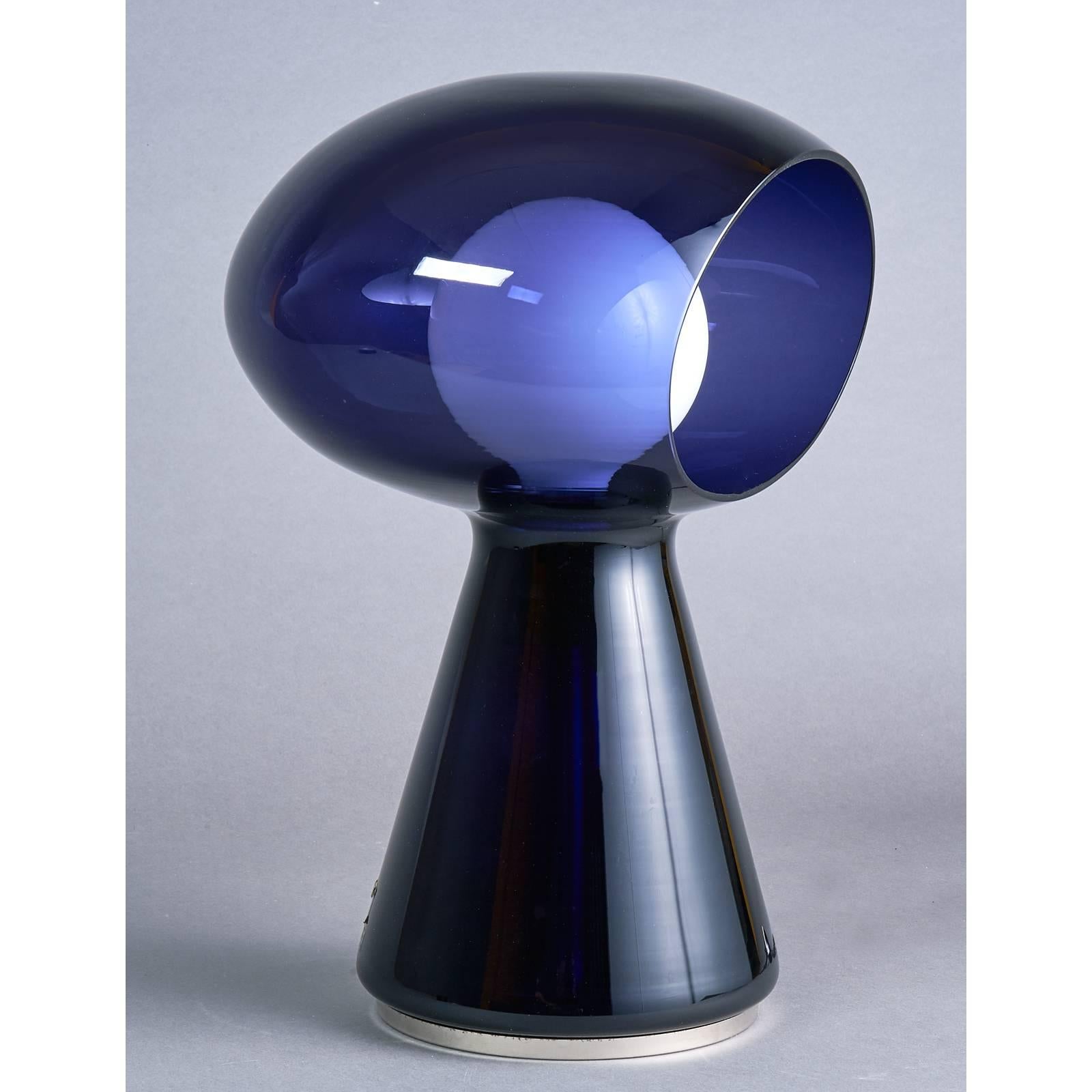 Mid-Century Modern Lampe en verre de Murano soufflé violette de Vistosi, 1970 en vente