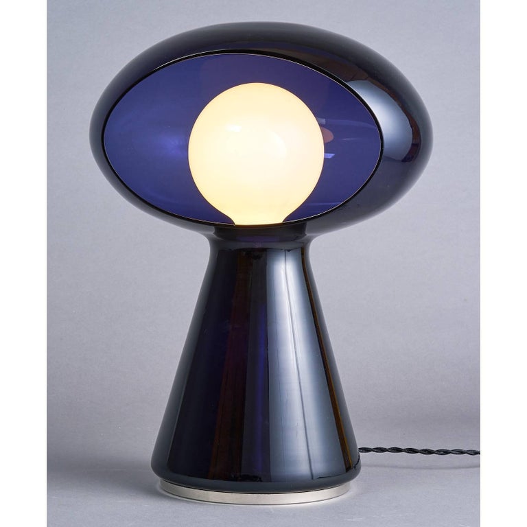 Purple Murano Blown Glass Lamp by Vistosi, 1970s In Good Condition For Sale In New York, NY